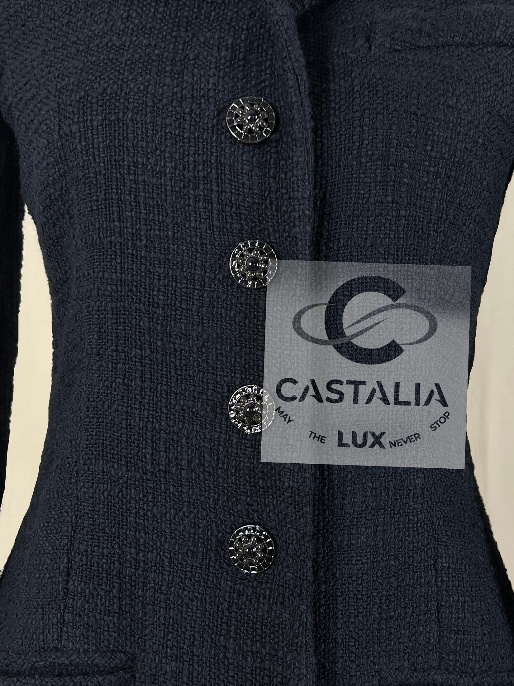 Chanel Paris / Bombay CC Gripoix Buttons Black Tweed Jacket 34 FR 4