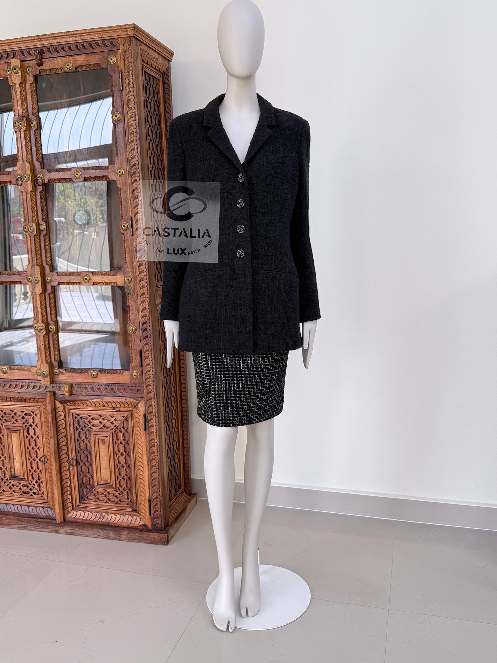 Chanel Paris / Bombay CC Gripoix Buttons Black Tweed Jacket 42 FR For Sale 6