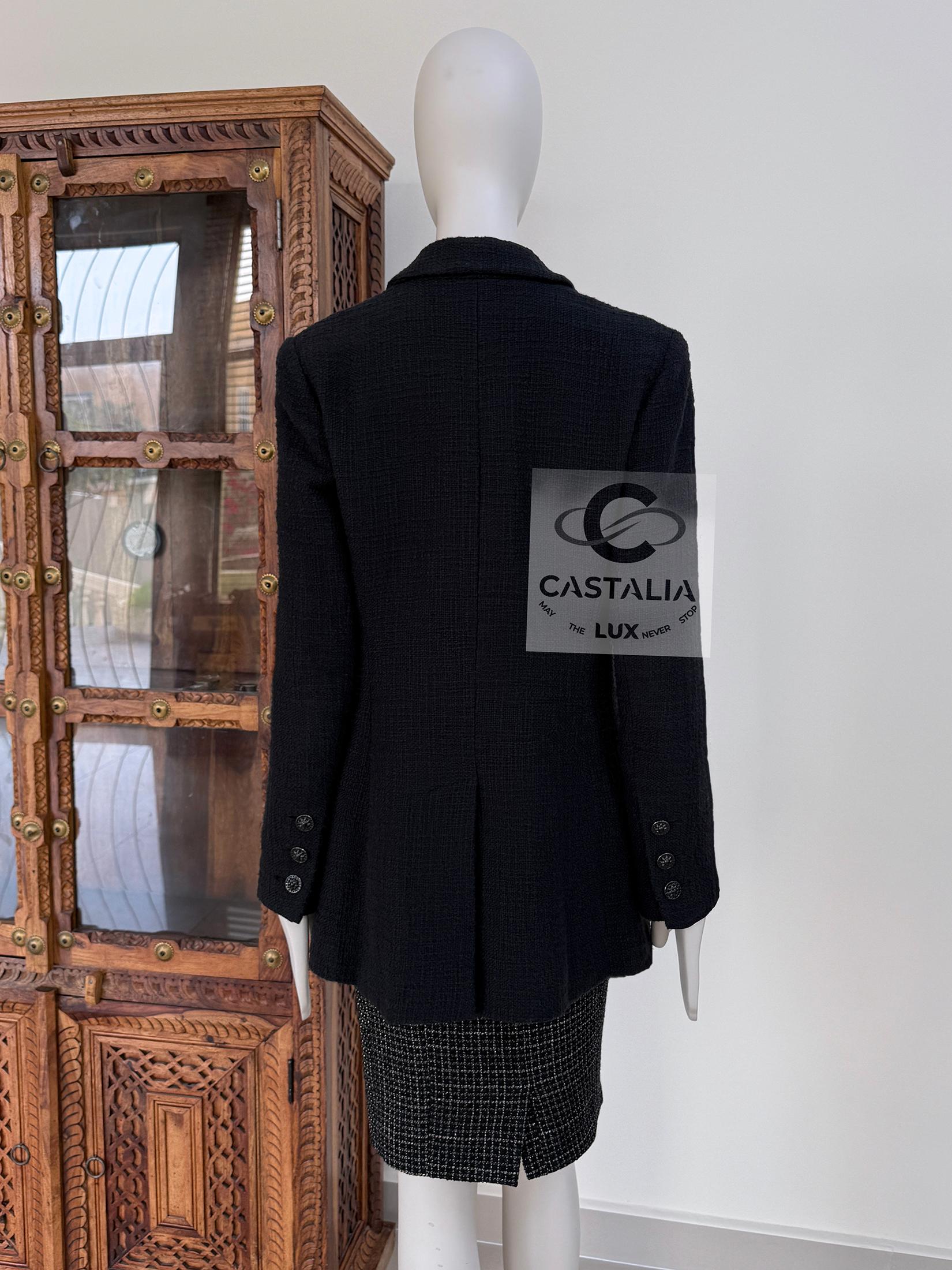 Chanel Paris / Bombay CC Gripoix Buttons Black Tweed Jacket 42 FR For Sale 8