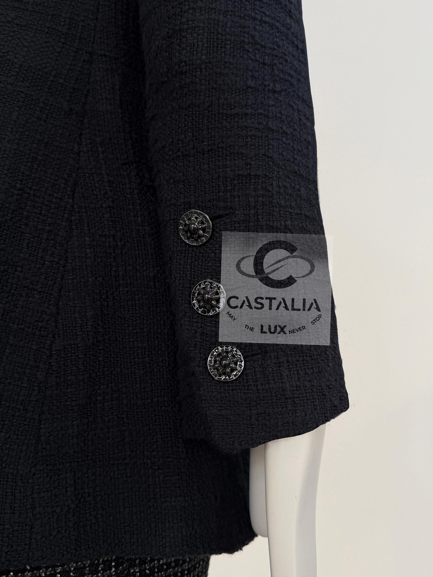 Chanel Paris / Bombay CC Gripoix Buttons Black Tweed Jacket 42 FR For Sale 4