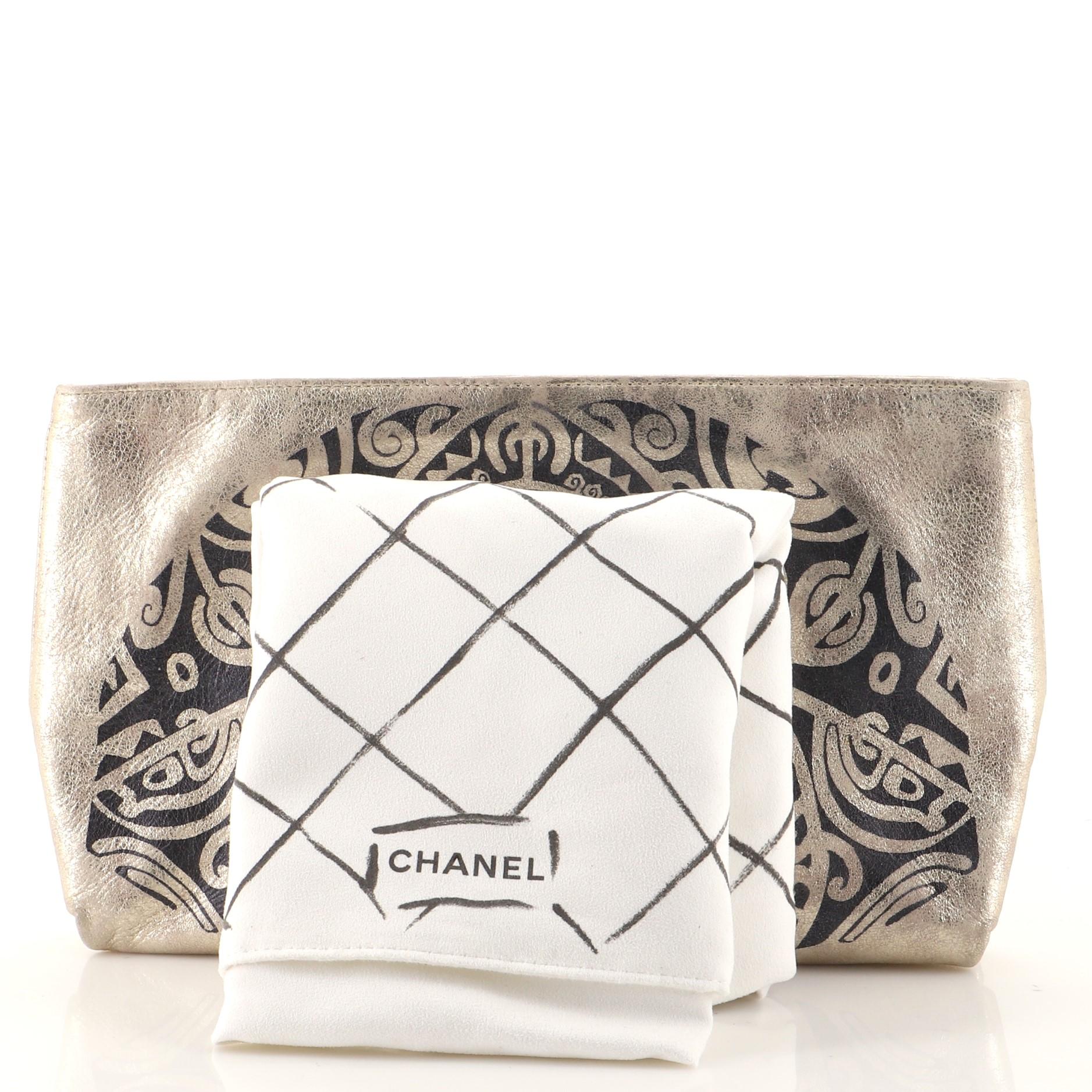 Chanel Chanel Paris-Bombay Rahmen Clutch aus Leder im Angebot bei 1stDibs