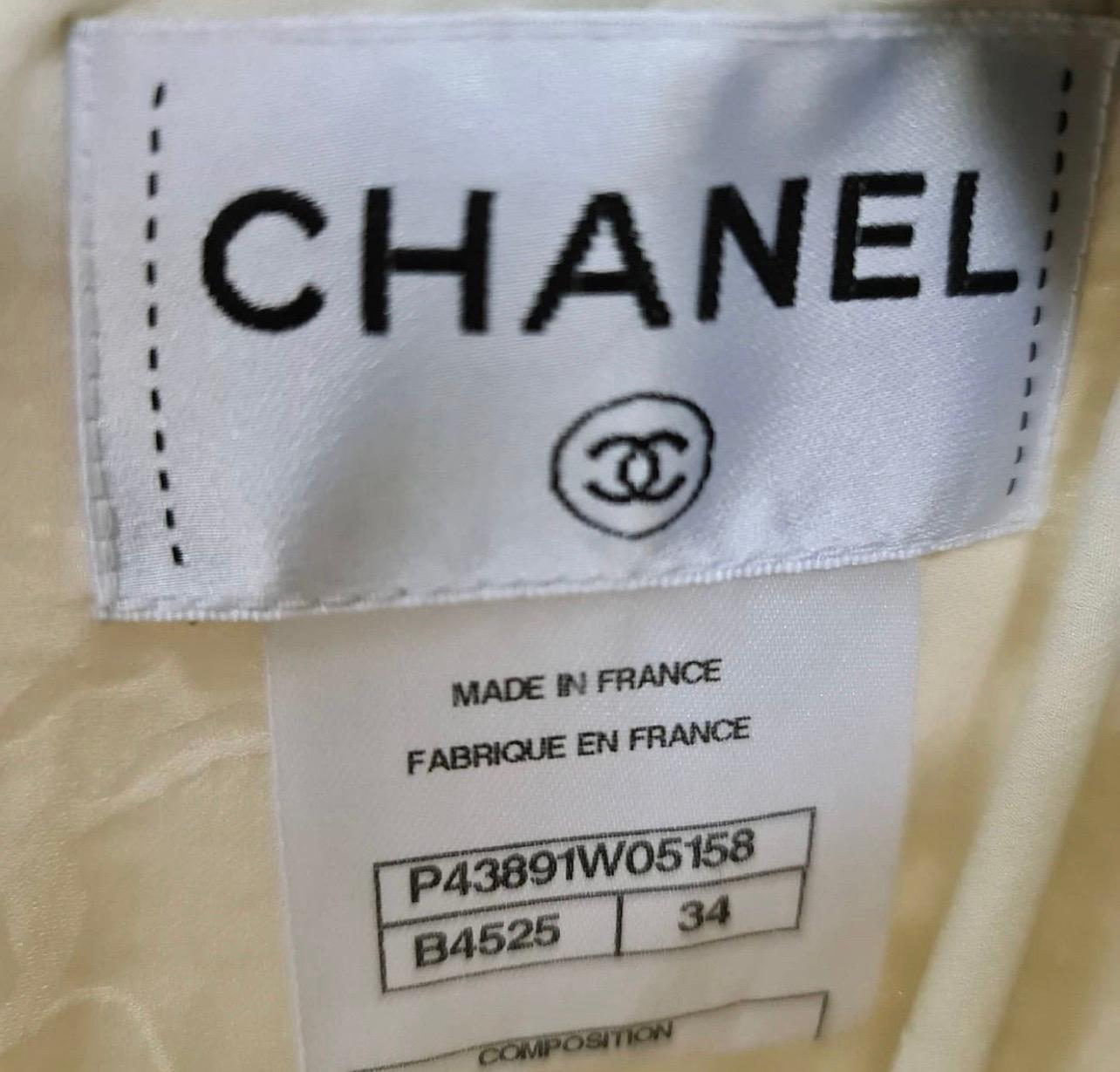 Vestido Chanel Paris Bombay Tweed en Excelente Estado en Krakow, PL