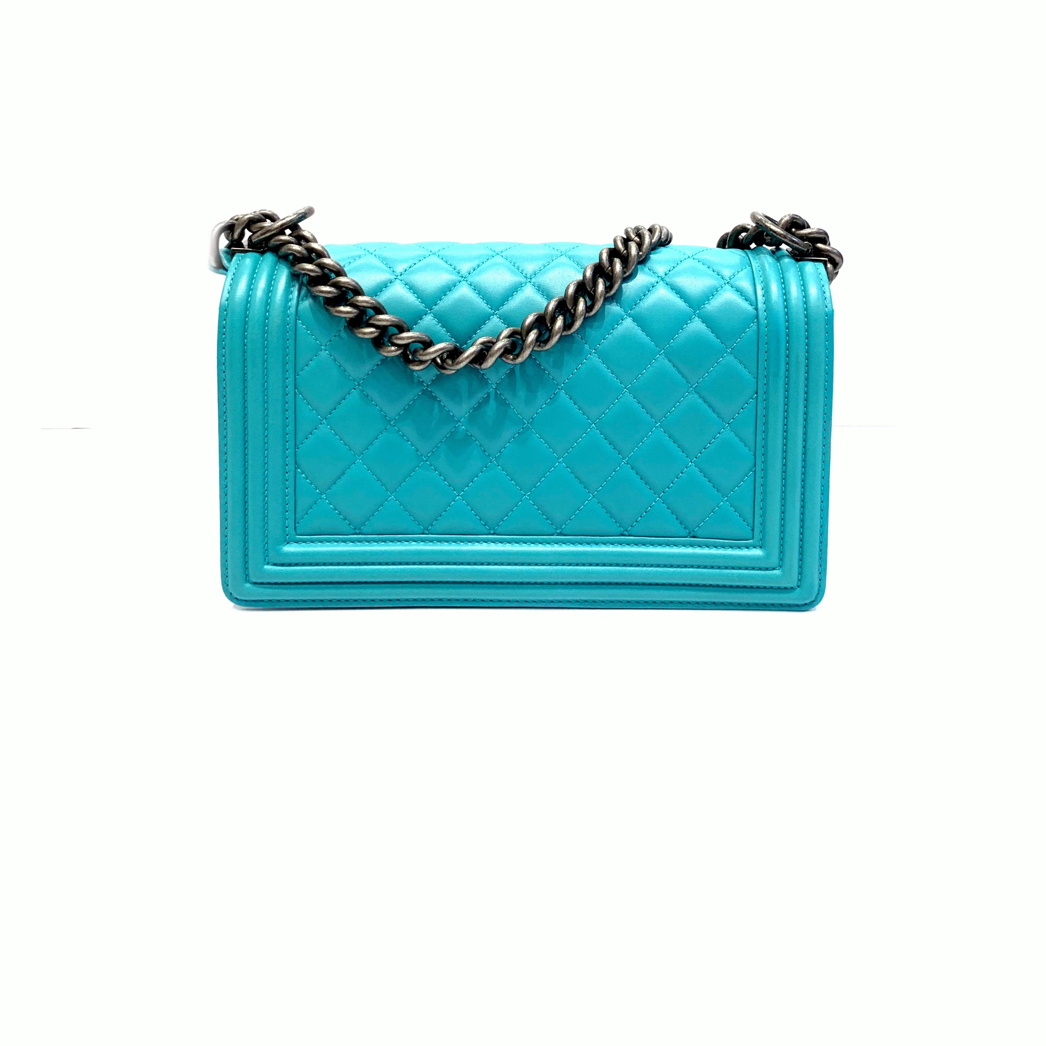 CHANEL PARIS Boy turquoise lambskin, 2017