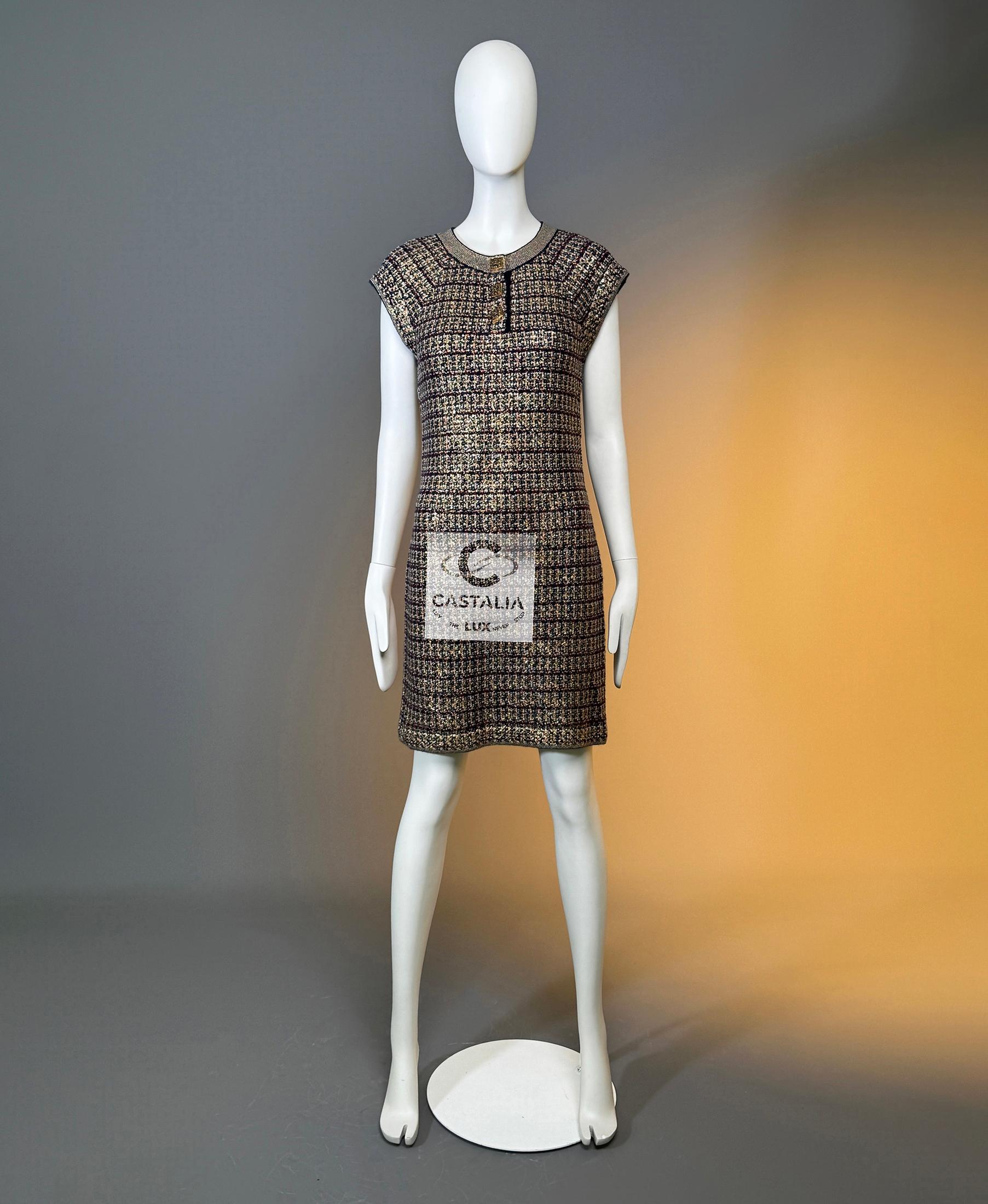 CHANEL Paris / Byzance Grandeur Kleid mit Gripoix-Knöpfen 36 FR im Angebot 1