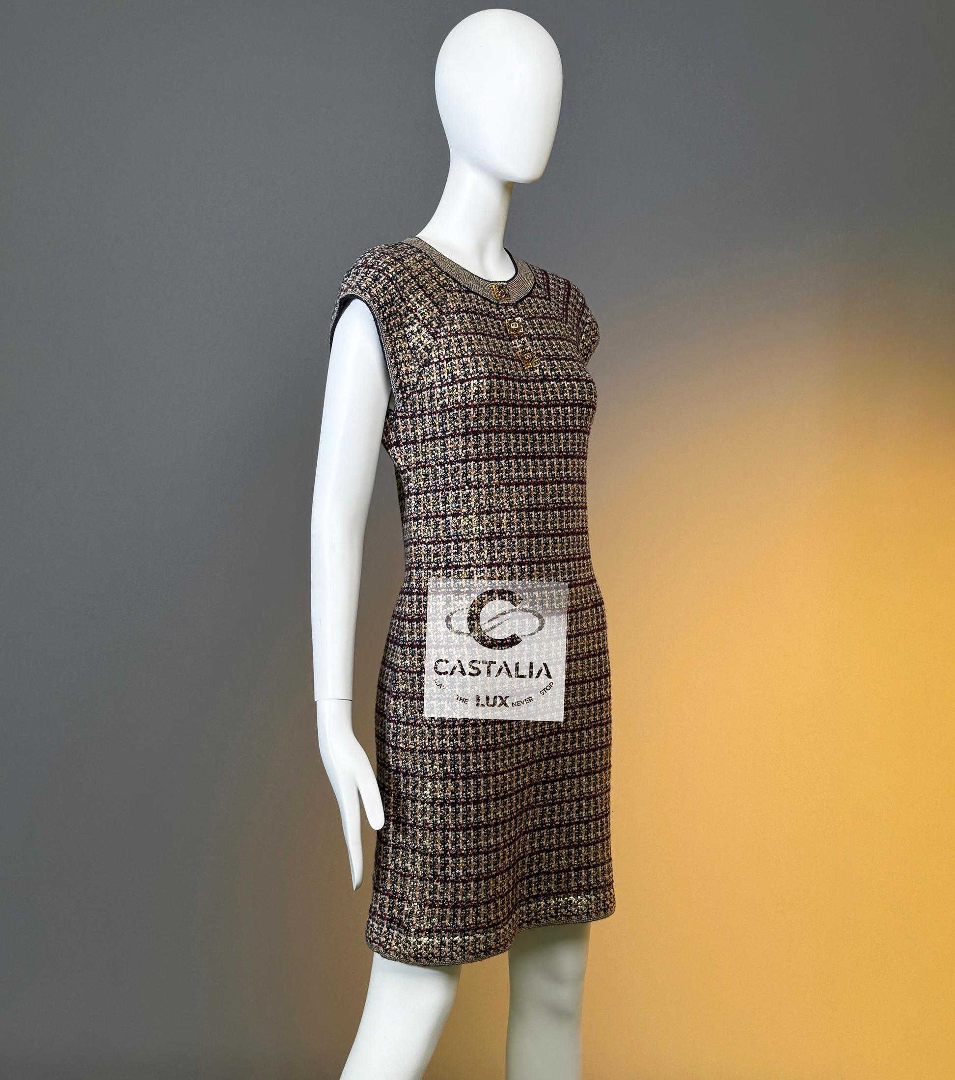 CHANEL Paris / Byzance Grandeur Kleid mit Gripoix-Knöpfen 36 FR im Angebot 2