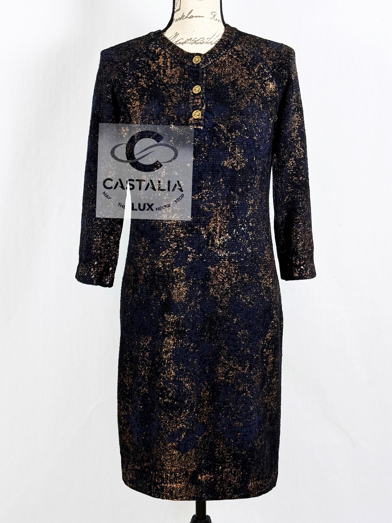 Noir Chanel Paris / Byzance Illuminated Cashmere Dress 40 FR en vente