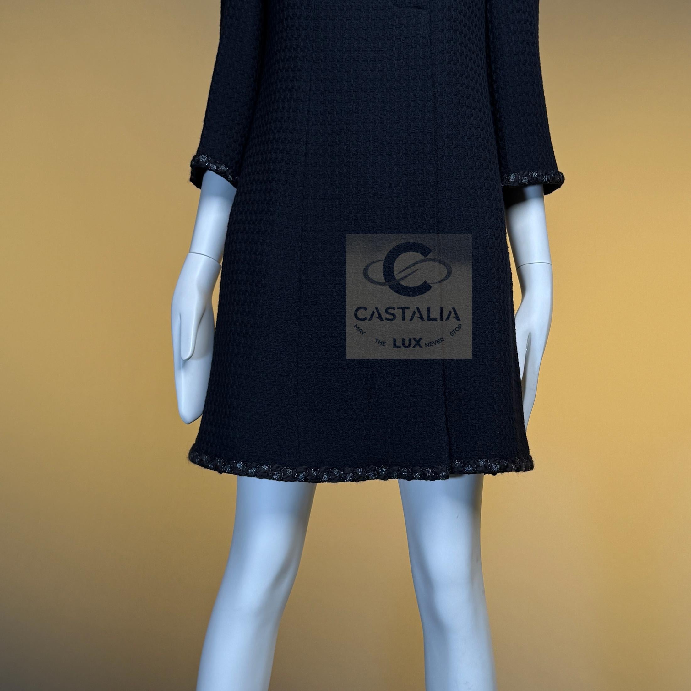 CHANEL Paris / Byzance Legendary Black Tweed Coat 38 FR For Sale 13