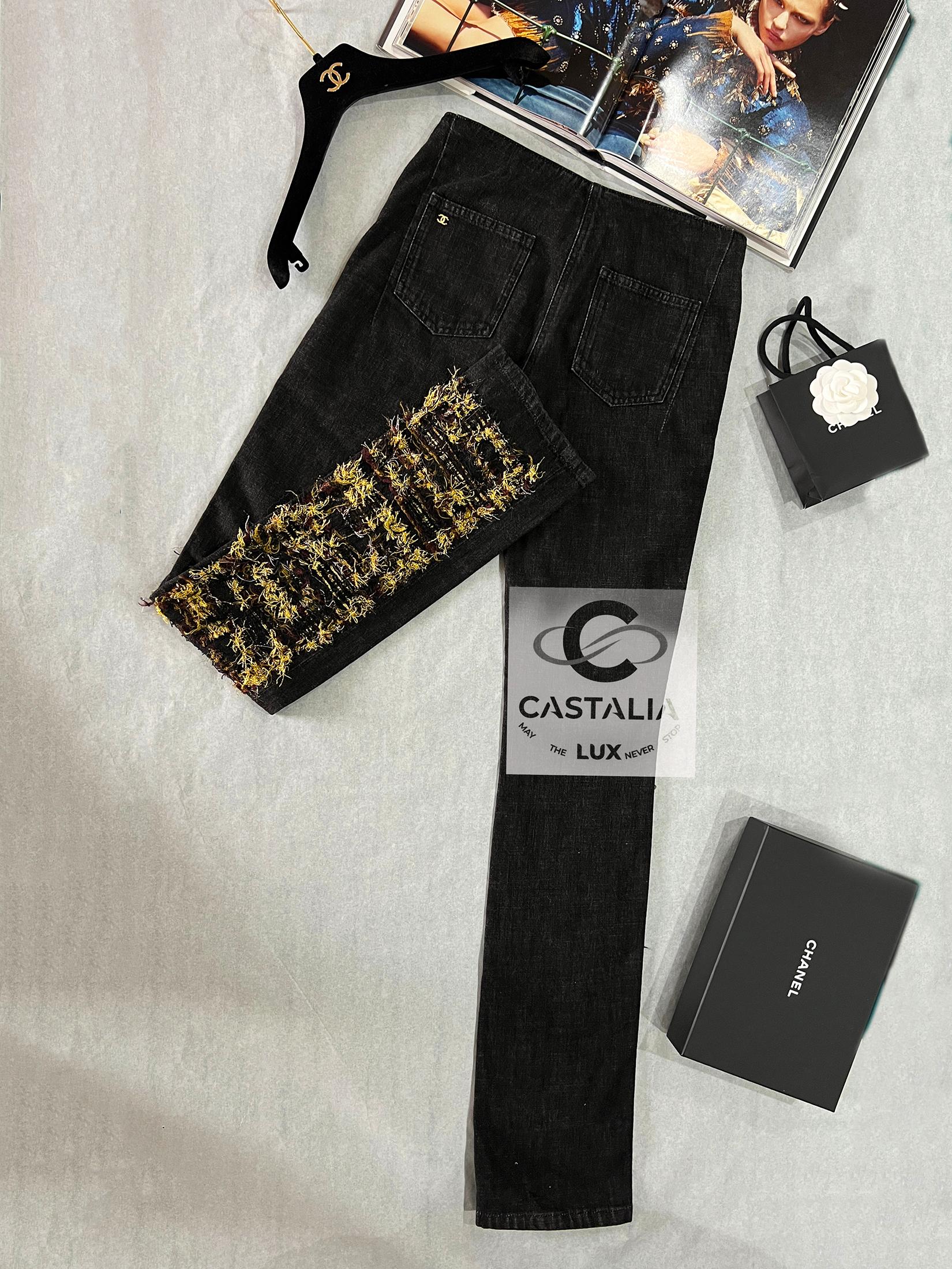 Chanel Paris / Byzance Tweed Accent Runway Jeans 40 FR For Sale 6