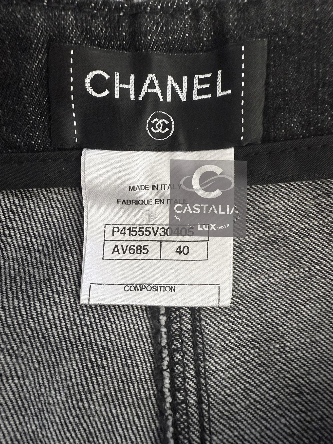 Chanel Paris / Byzance Tweed Accent Runway Jeans 40 FR For Sale 7