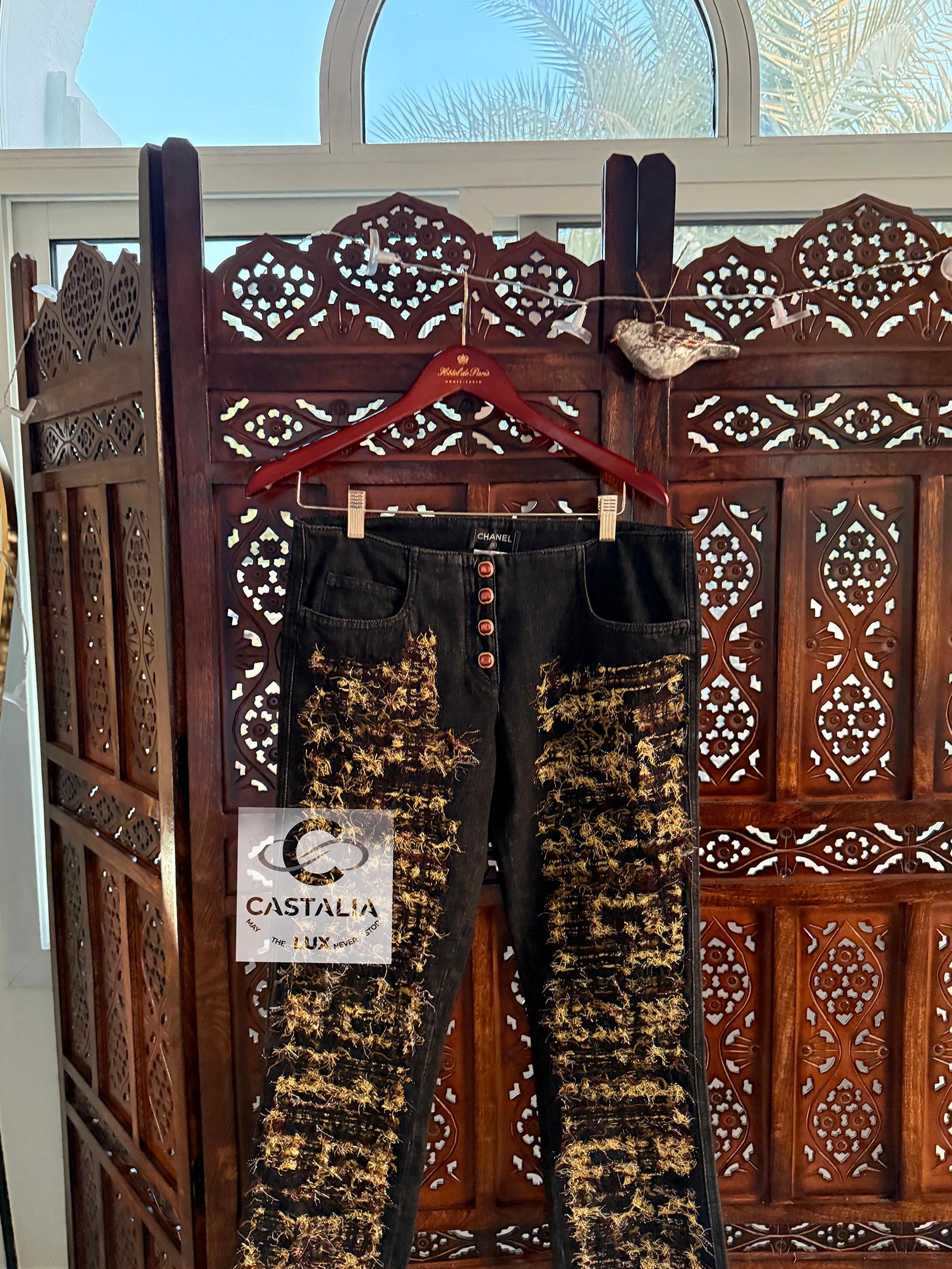 Chanel Paris / Byzance Tweed Accent Runway Jeans 40 FR For Sale 1