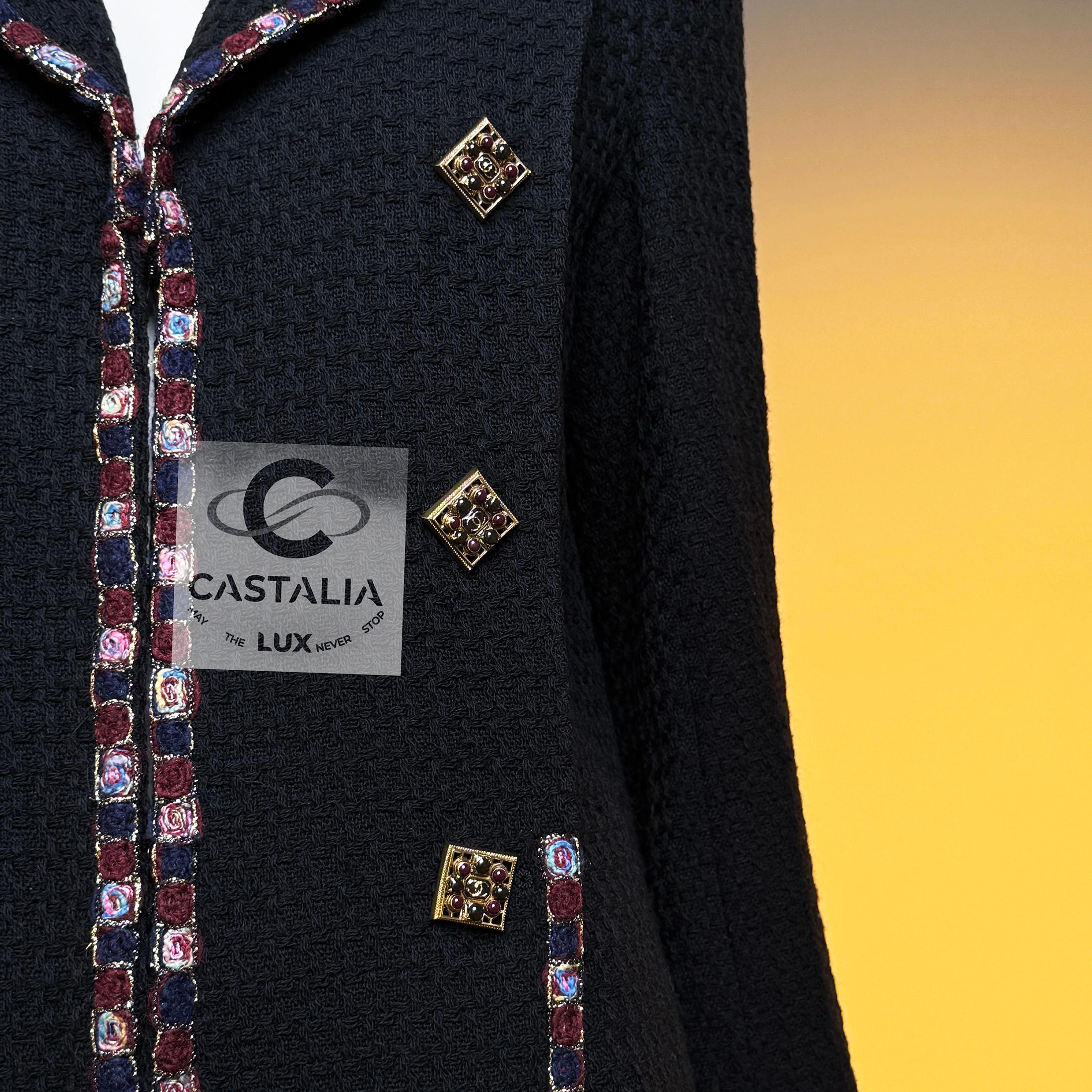 Chanel Paris / Byzance Tweed Jacket with Mosaic Trim and Jewel Buttons 42 FR For Sale 4