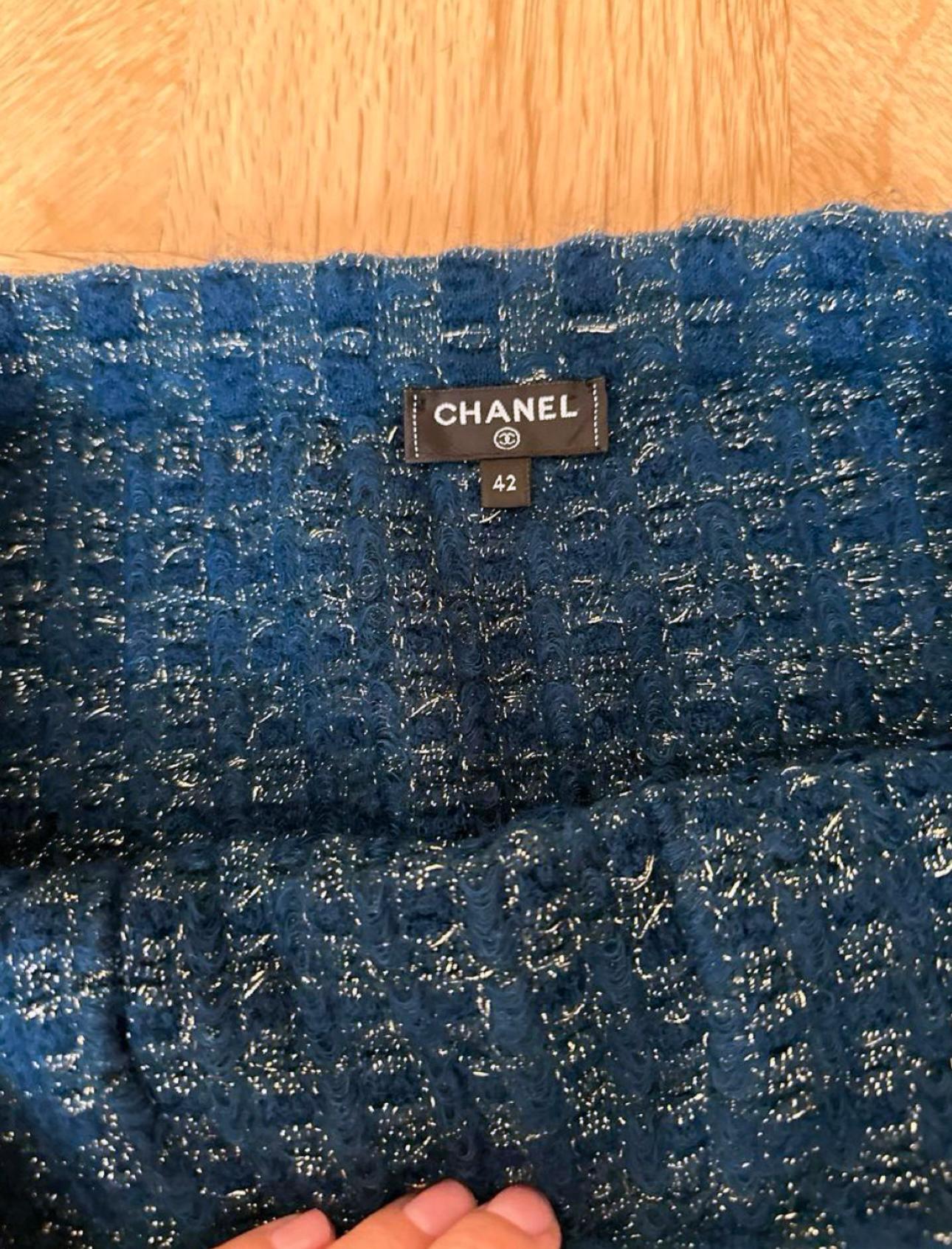 Chanel Paris / Cosmopolite Shimmering Lounge Suit For Sale 3