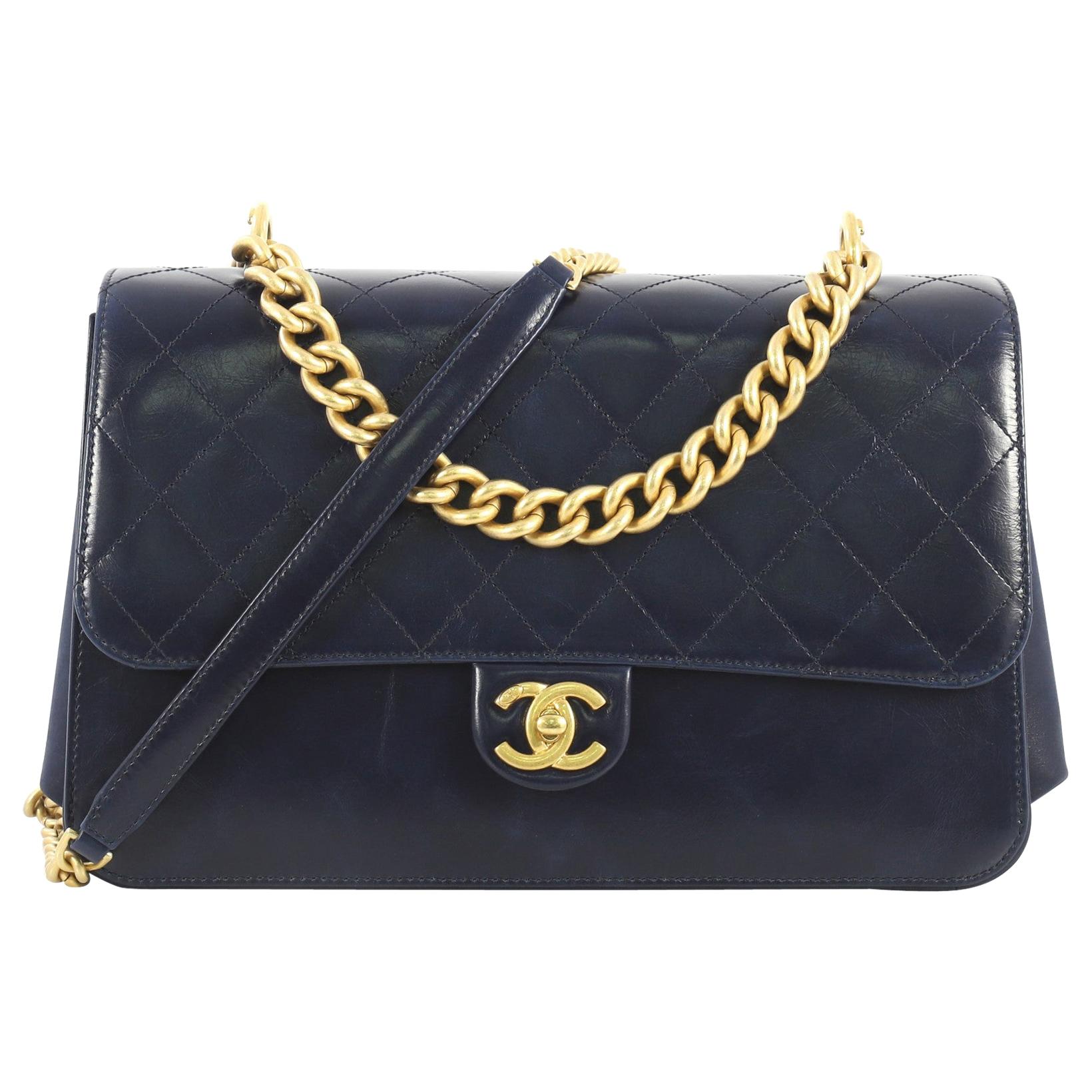 Chanel Pre-owned 1990s Diamond Quilted Chain Flap Shoulder Bag - Blue