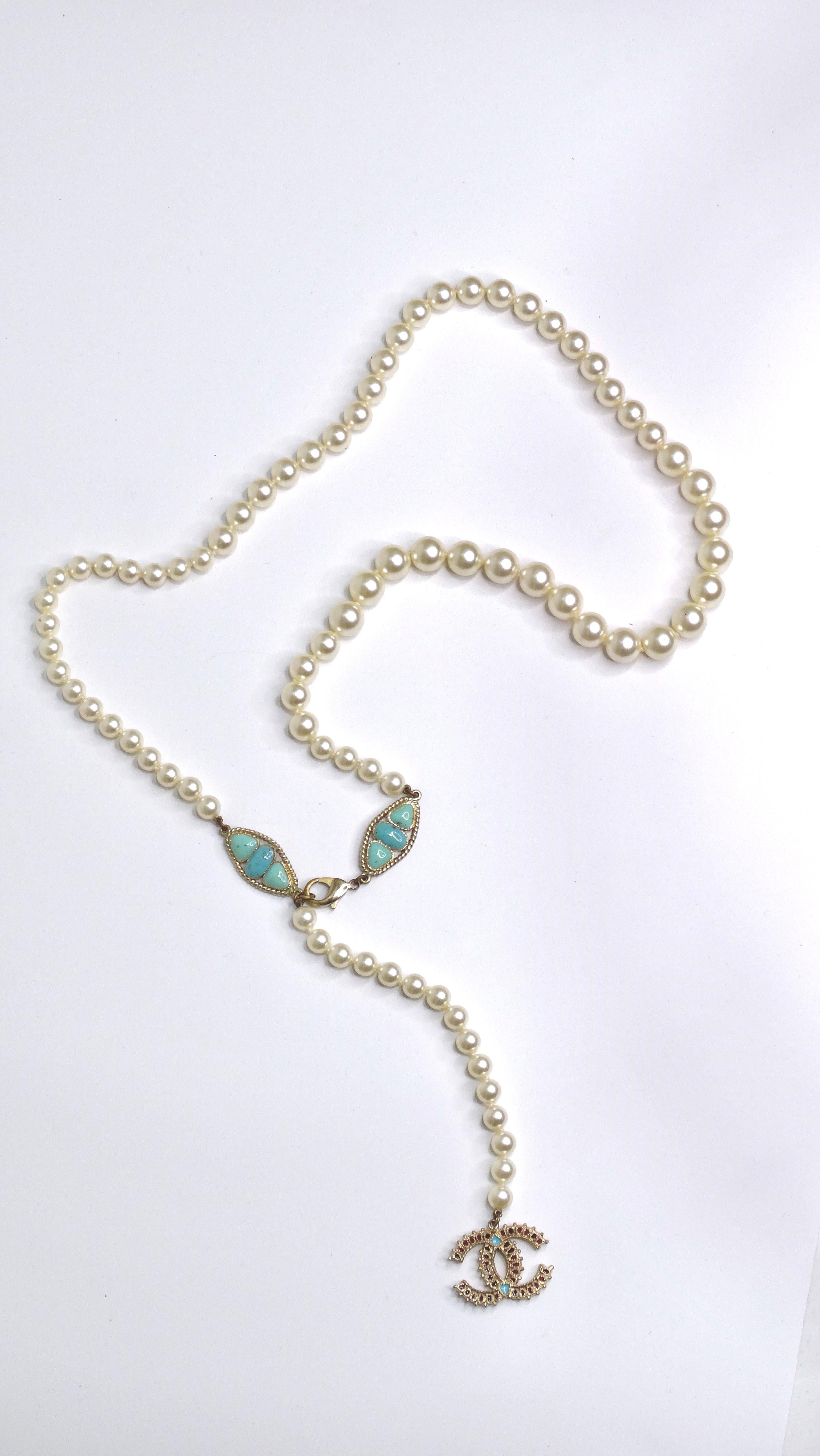 Women's or Men's Chanel Paris Dallas Collection White Pearl & Turquoise Necklace