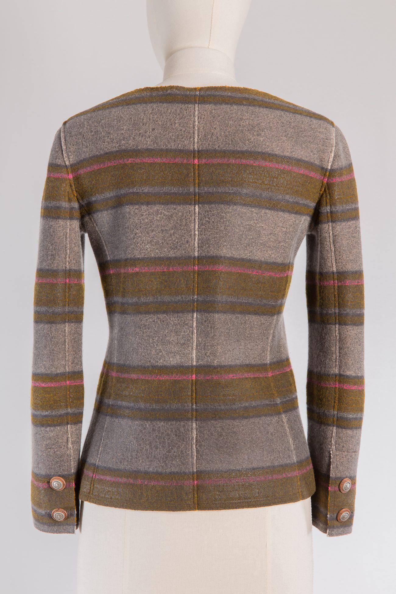 Chanel Paris / Dallas Runway Veste en cachemire 40 FR en vente 3