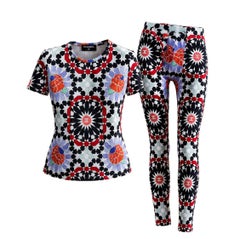 CHANEL Paris / DUBAI CC Logo Vibrant Mosaic Suit 36 FR