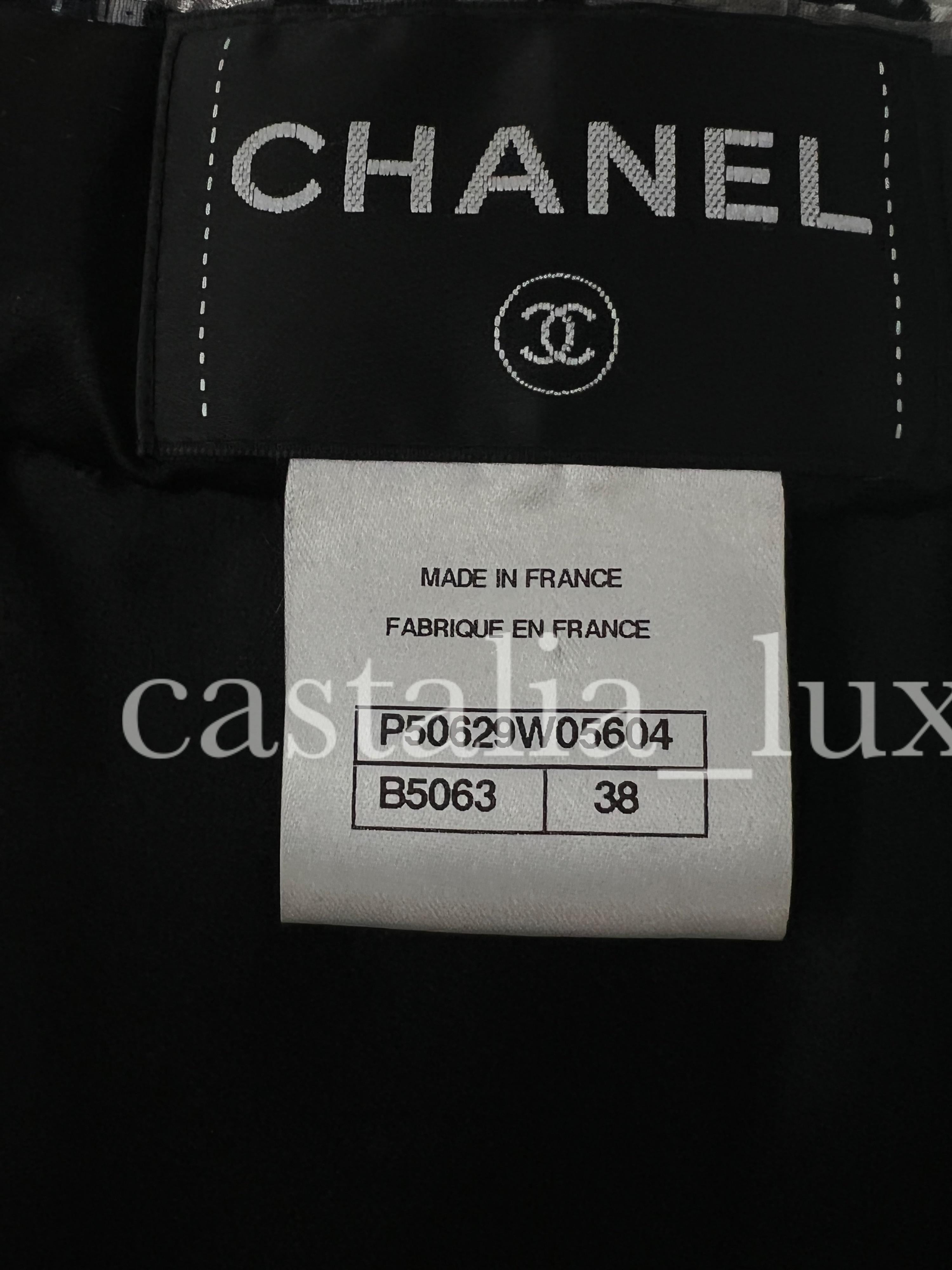 Chanel Paris / Dubai Ribbon Tweed Vest For Sale 4