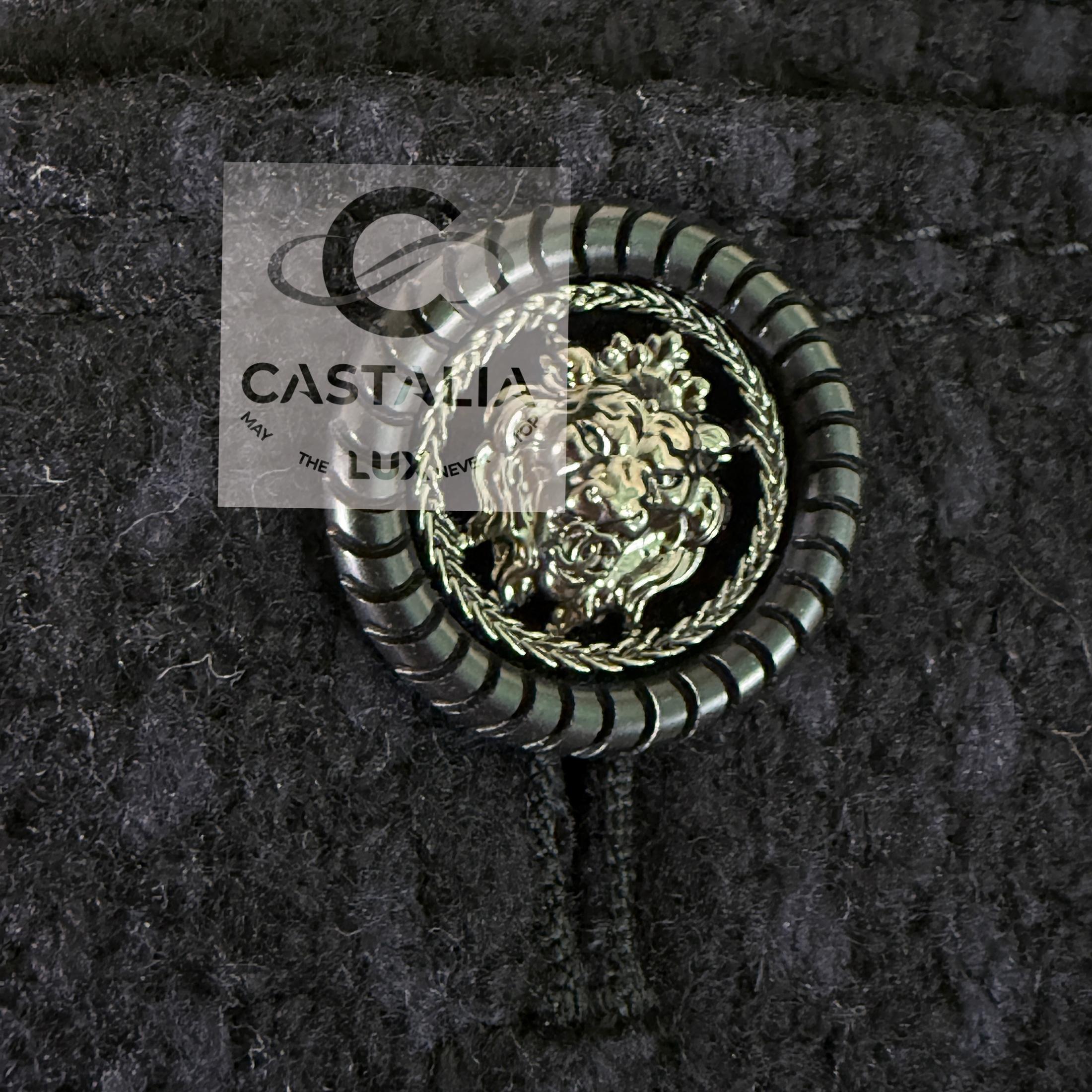 CHANEL Paris / Edinburgh CC Lion Button Tweed Coat 38 FR For Sale 6