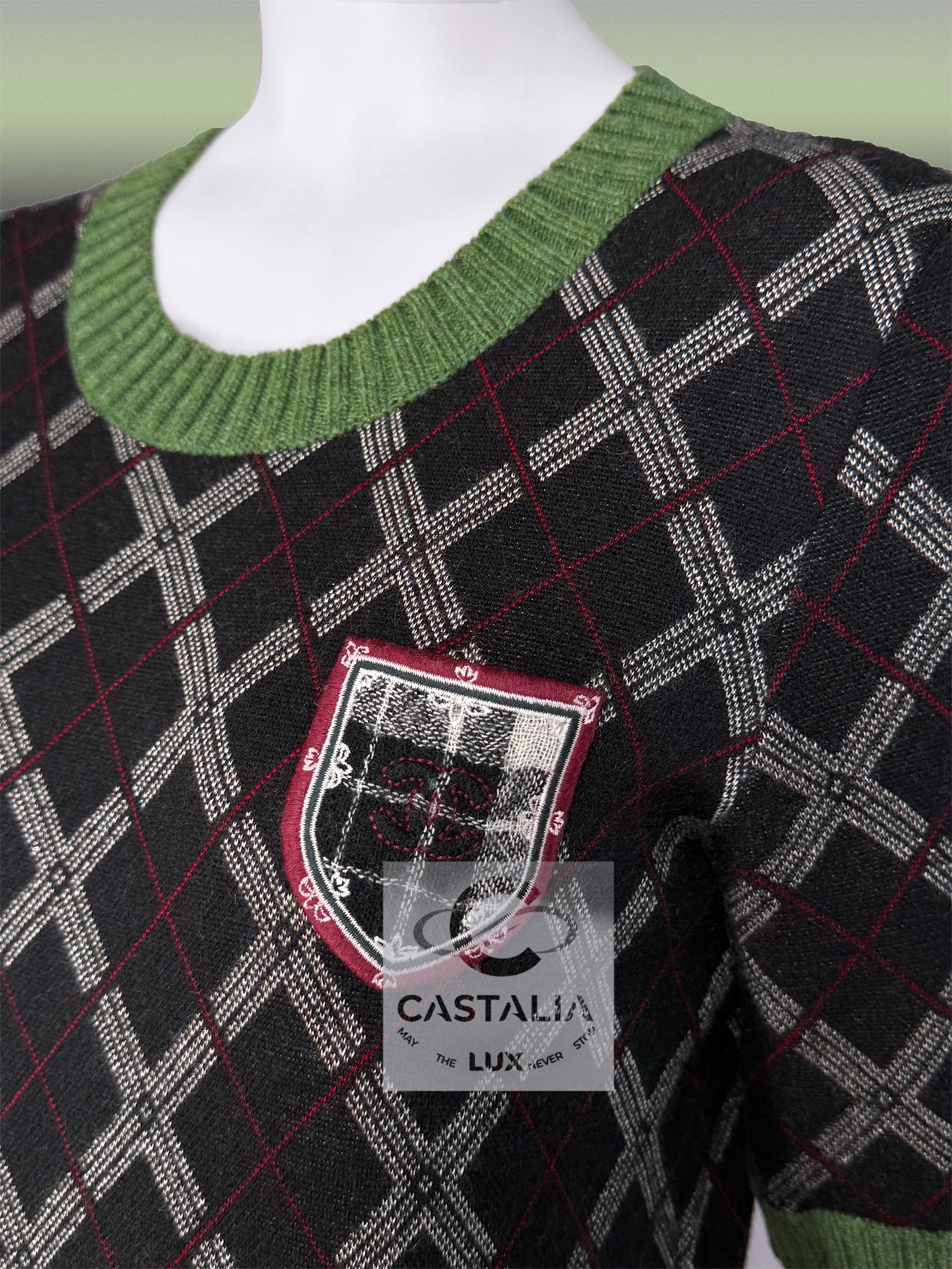 Chanel Paris / Edinburgh CC Patch Tartan Kleid 40 FR im Angebot 4