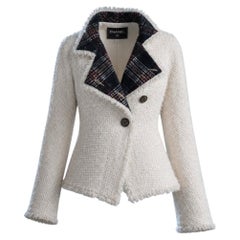 CHANEL Paris / EDINBURGH Collectible Ecru Tweed Jacket 38 FR