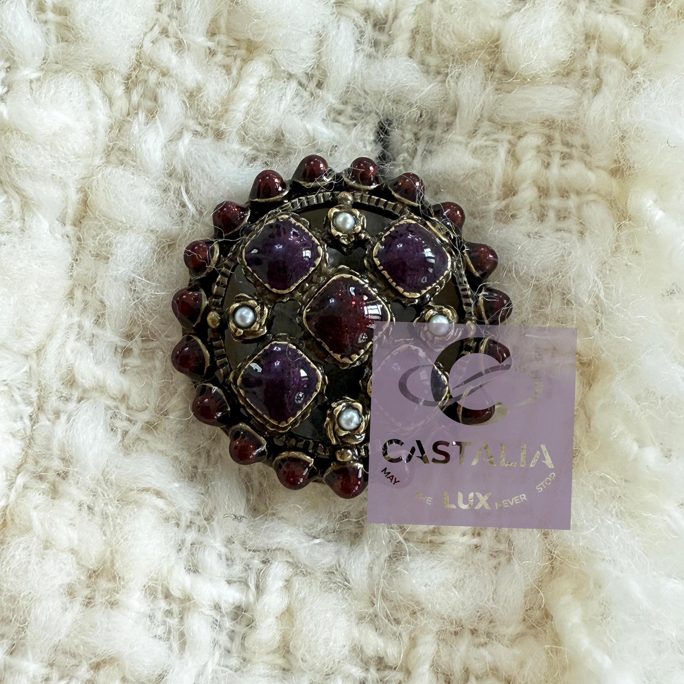Chanel Paris / Edinburgh Giacca in tweed tartan ecru 38 FR in vendita 5