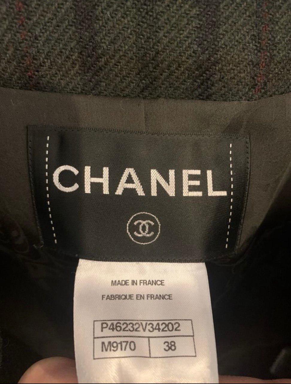 Chanel Paris / Edinburgh Gorgeous CC Gripoix Buttons Jacket  7