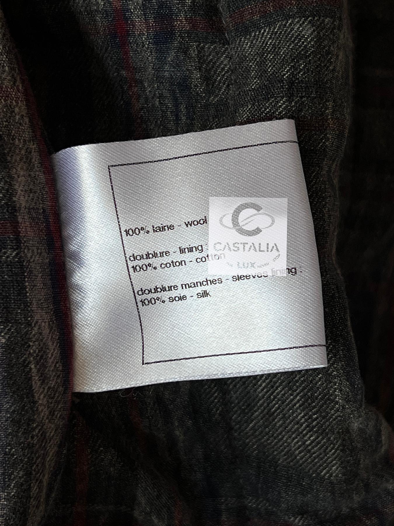 Chanel Paris / Edinburgh Gripoix Buttons Tweed Jacket 12
