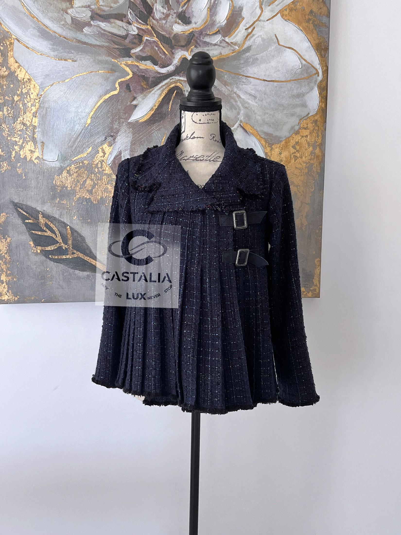 Chanel Paris / Edinburgh Highland Grandeur Tweed Jacket  38 FR For Sale 1