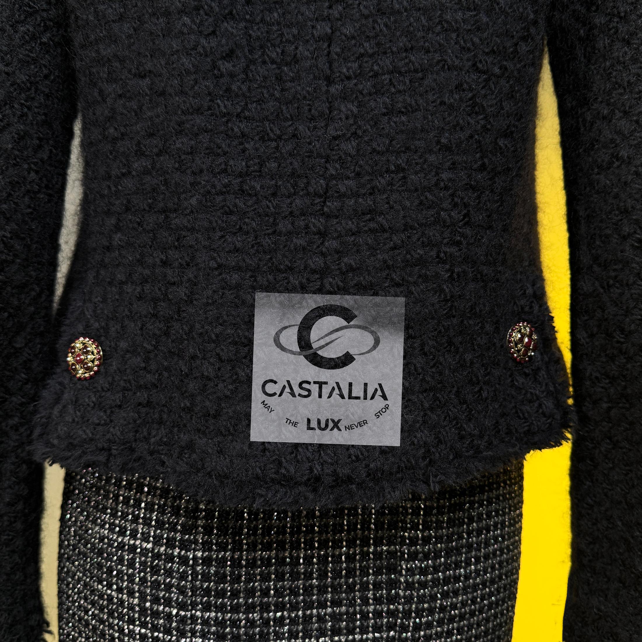 CHANEL Paris / Edinburgh Icon Black Tweed Jacket 38 FR For Sale 14