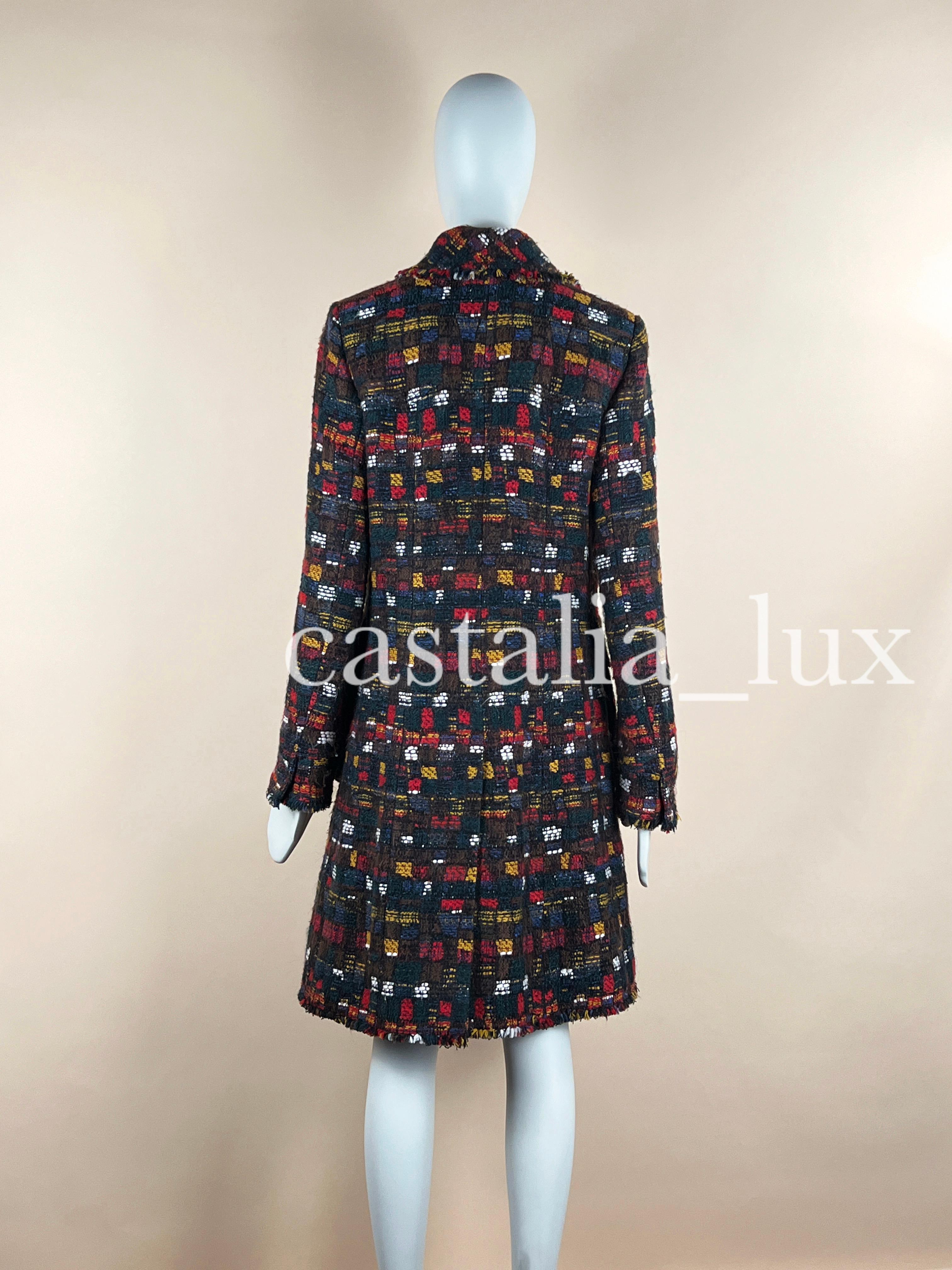 Chanel Paris / Edinburgh Jewel Gripoix Buttons Tweed Coat For Sale 10