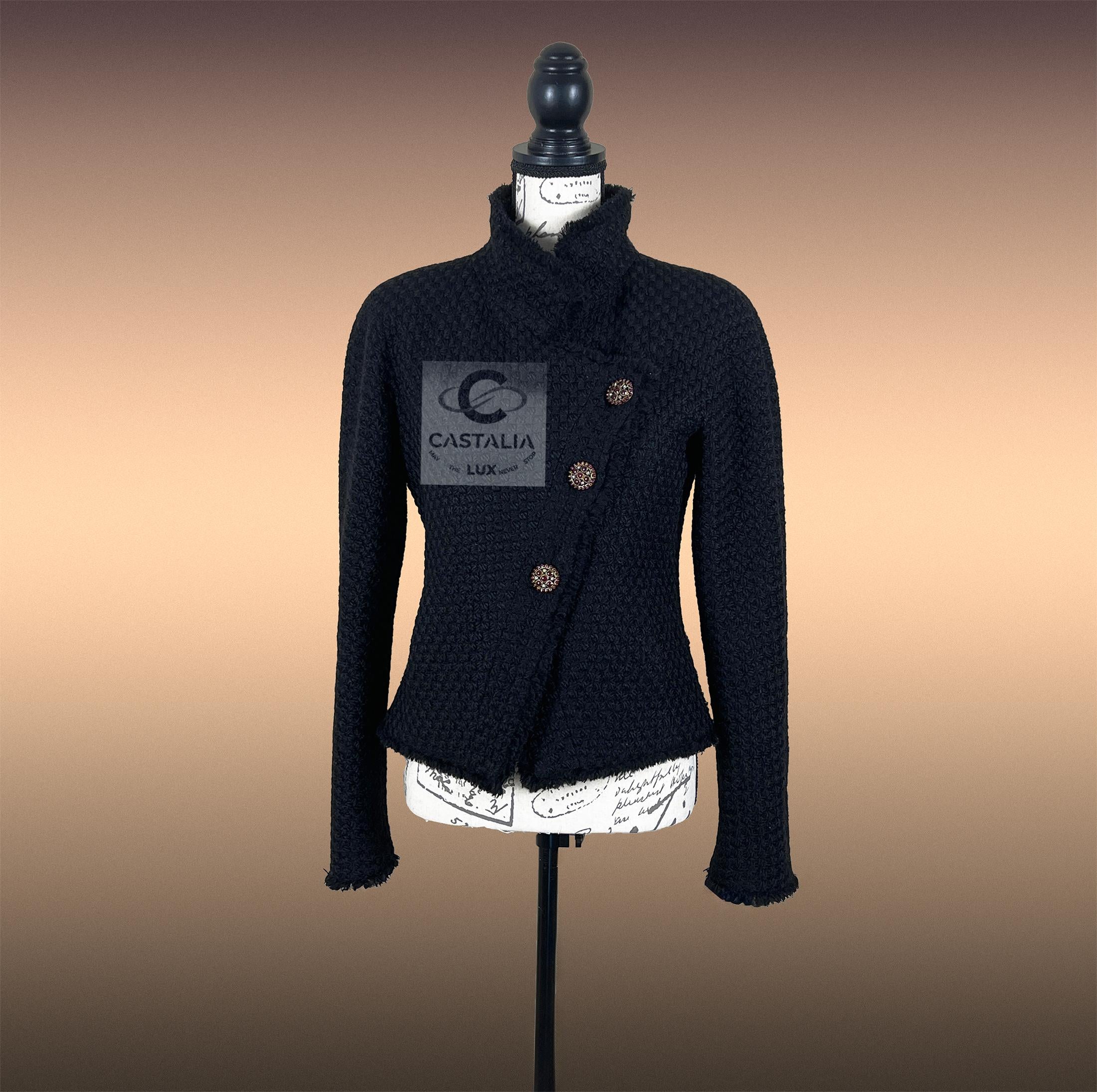 CHANEL París / Edimburgo Chaqueta de tweed Masterpiece 40 FR en venta 1
