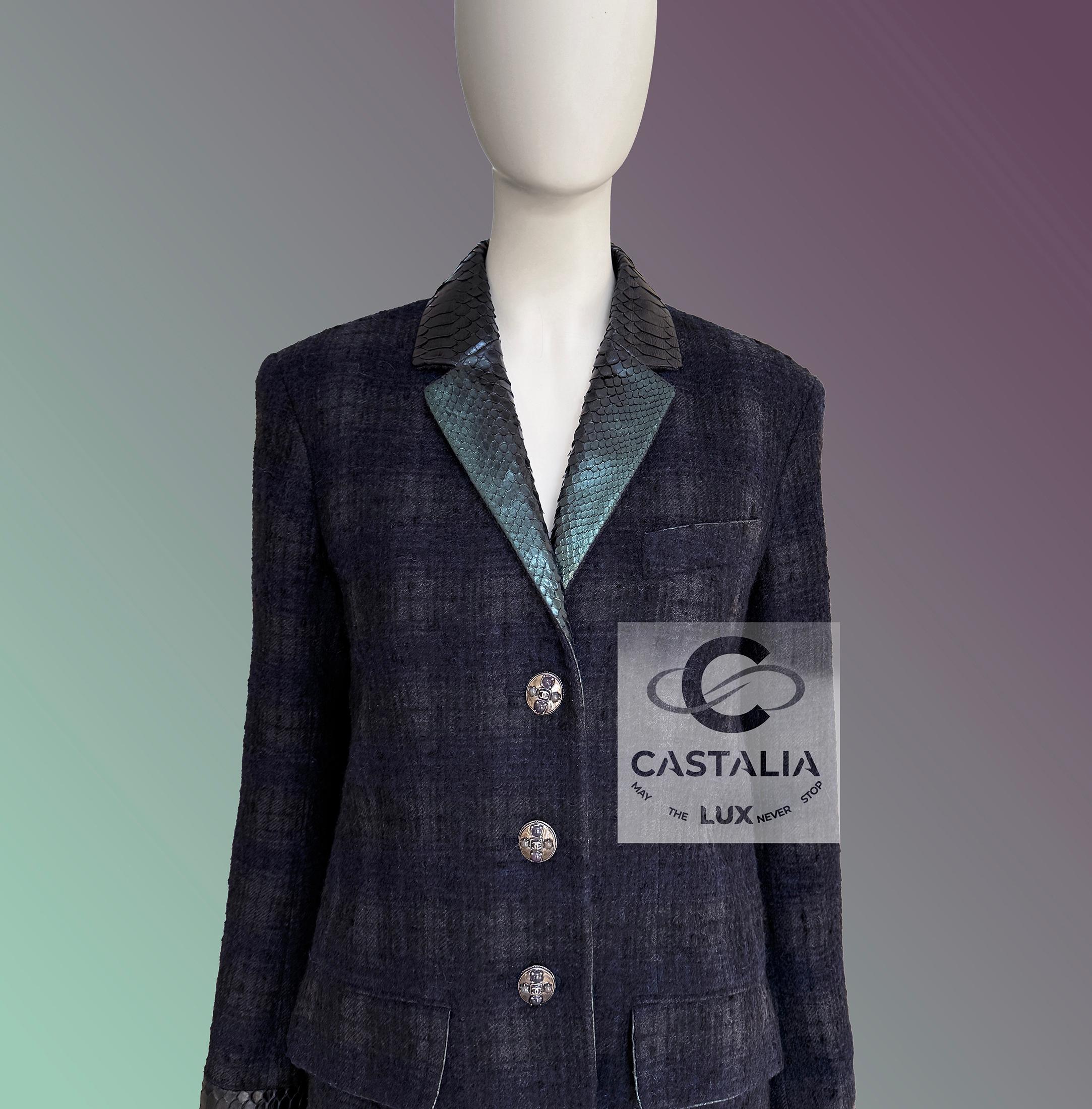 Chanel París / Edimburgo Abrigo Relic Tartán Tweed 36 FR en venta 2