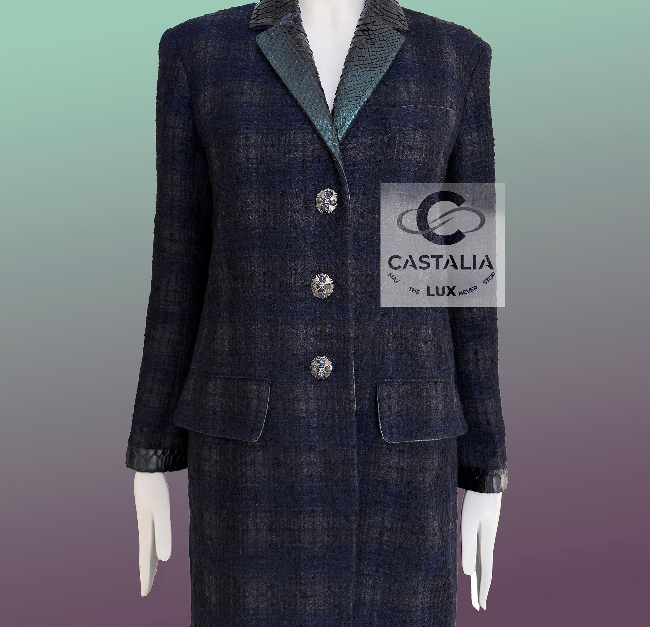 Chanel París / Edimburgo Abrigo Relic Tartán Tweed 36 FR en venta 3