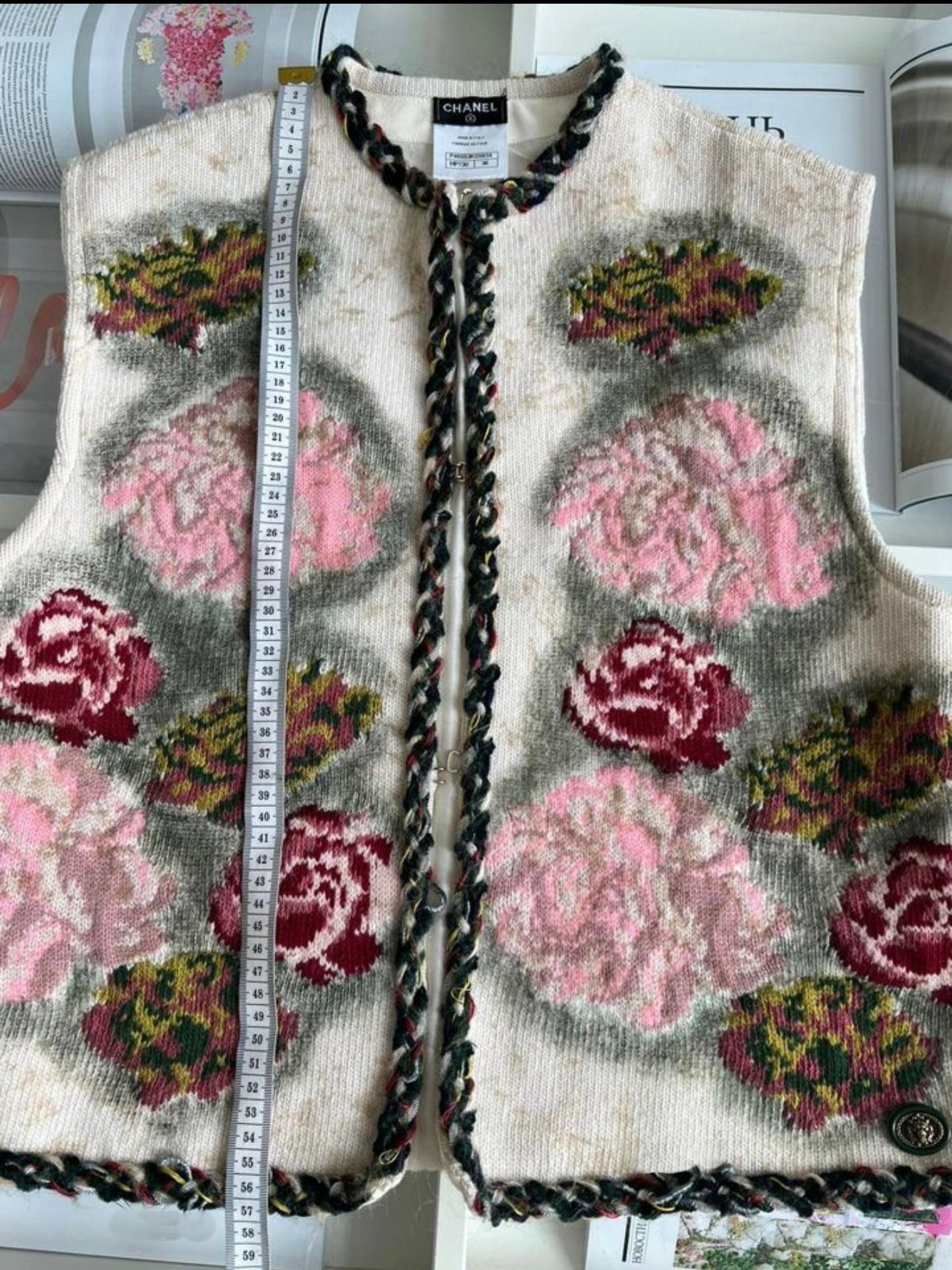 Chanel Paris / Edinburgh Runway Floral Knit Jacket 5
