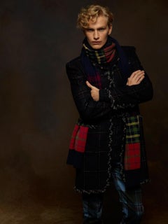 CHANEL Paris / Edinburgh Runway Navy Tartan Coat 36 FR