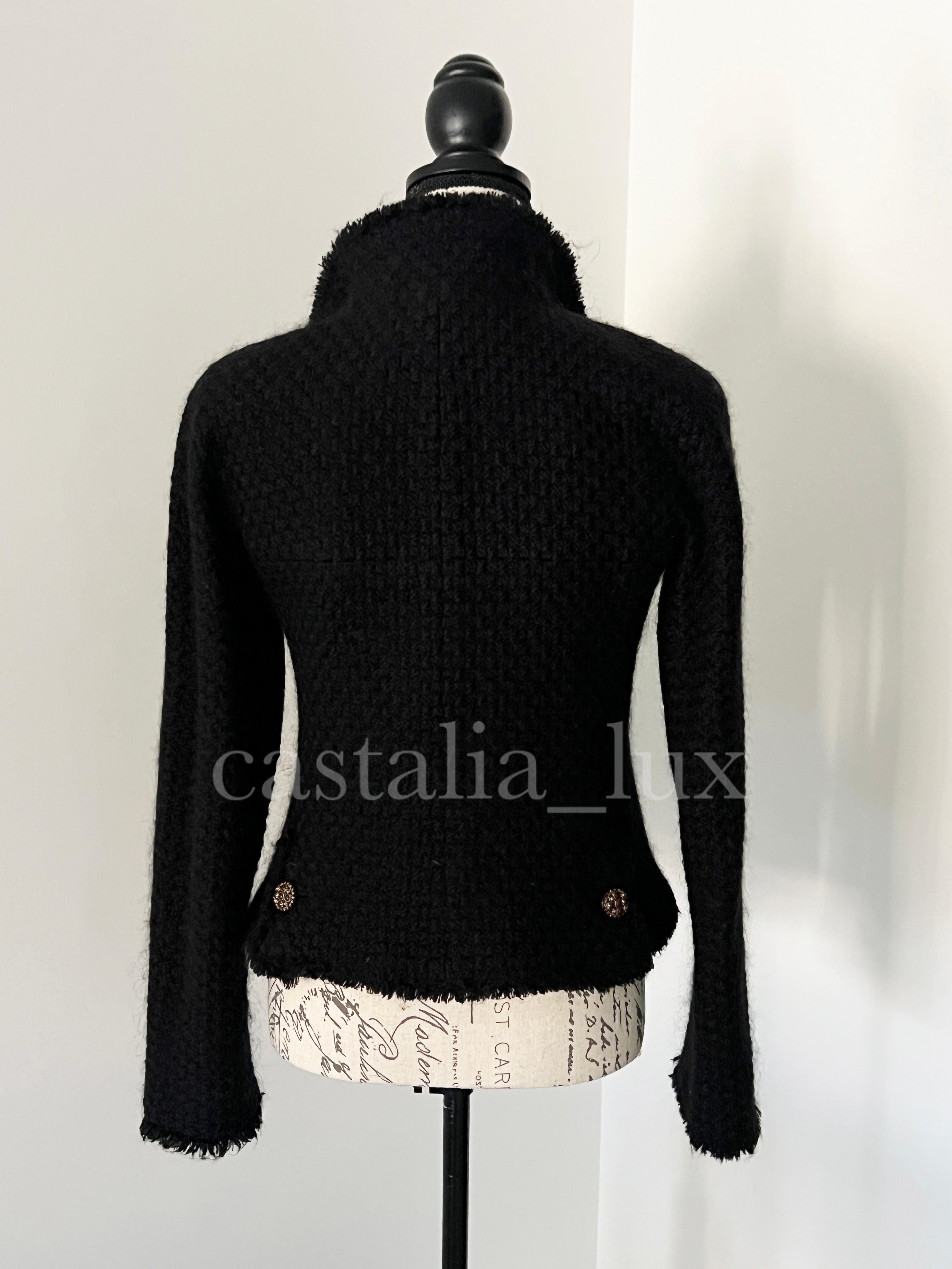 Chanel Paris / Edinburgh Tartan Black Tweed Jacket 15