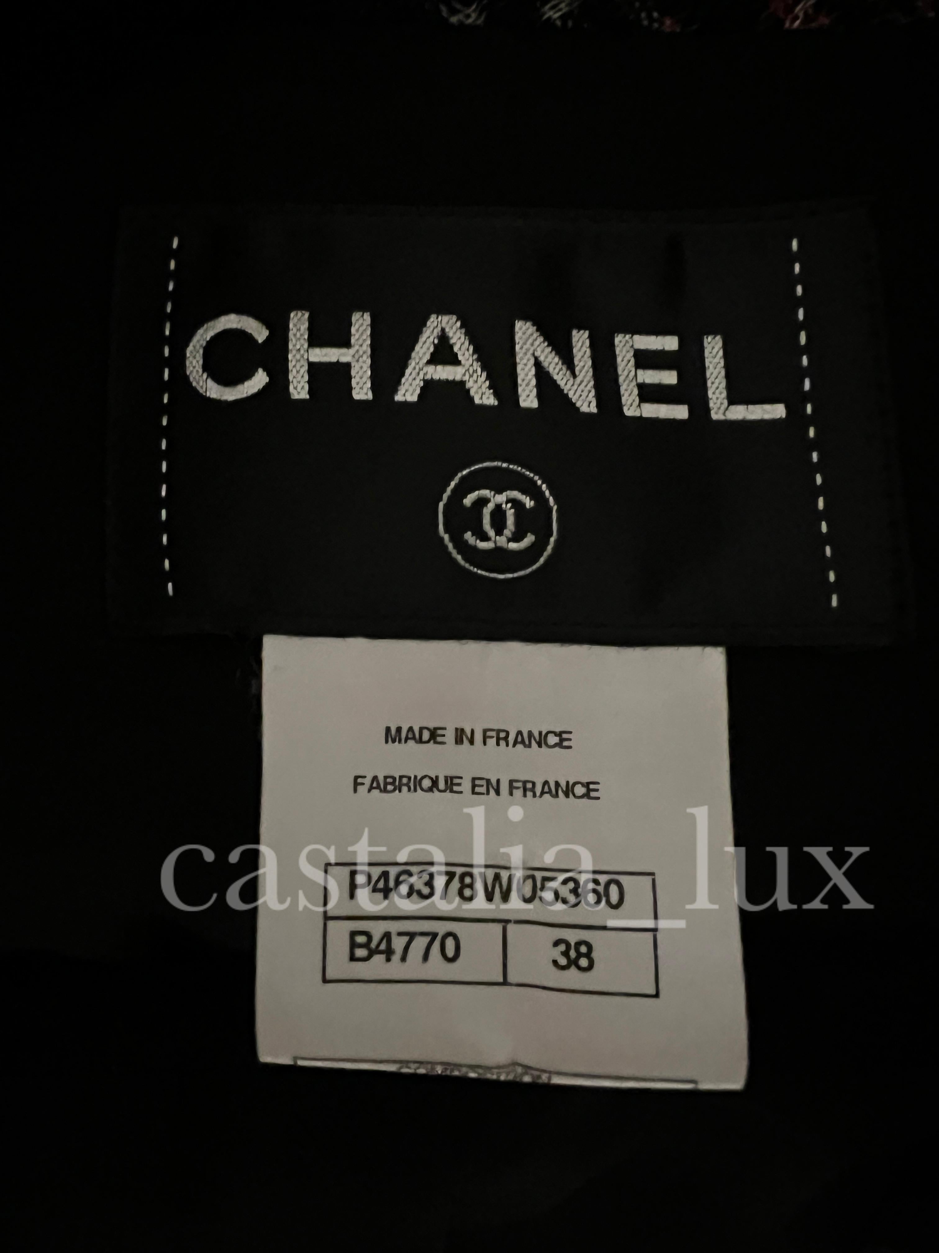 Chanel Paris / Edinburgh Tartan Black Tweed Jacket 16