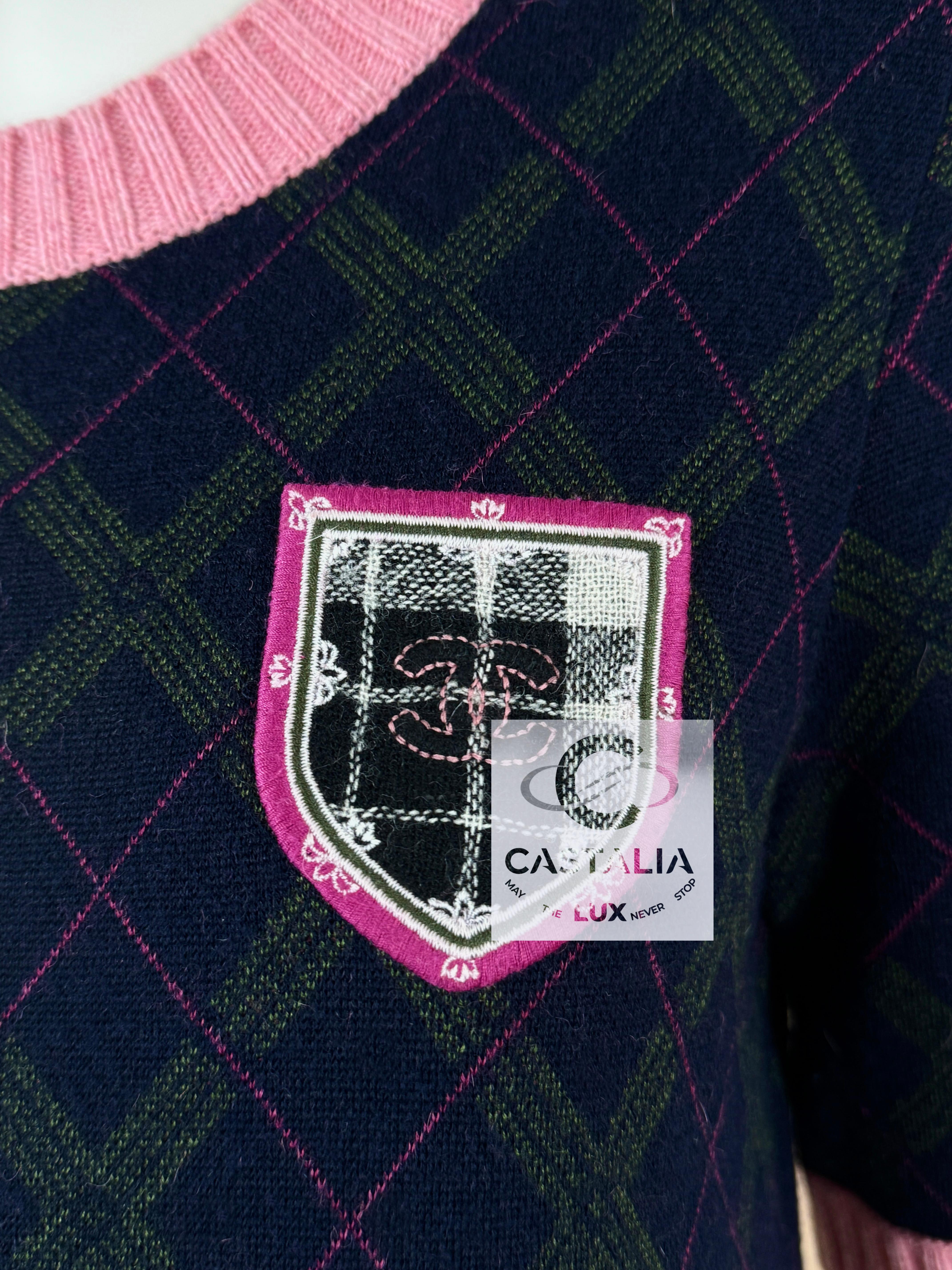 Women's or Men's Chanel Paris / Edinburgh Tartan Cashmere Dress 36 FR