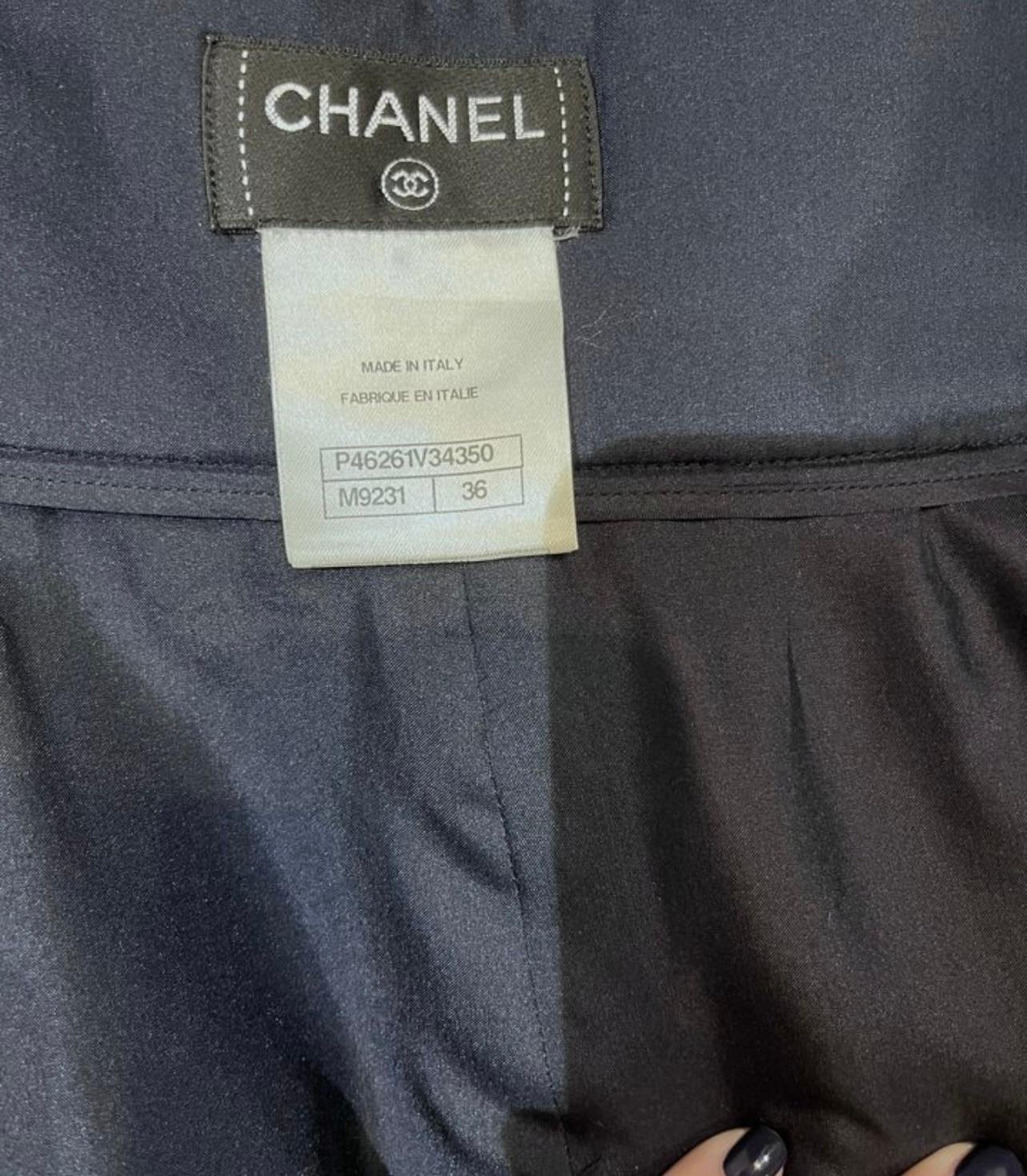 Chanel Paris / Edinburgh Tartan Wrap Tweed Skirt 3