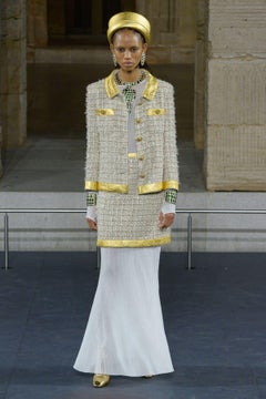 CHANEL Paris / EGYPT CC Veste en tweed à boutons Scarabée 34 FR