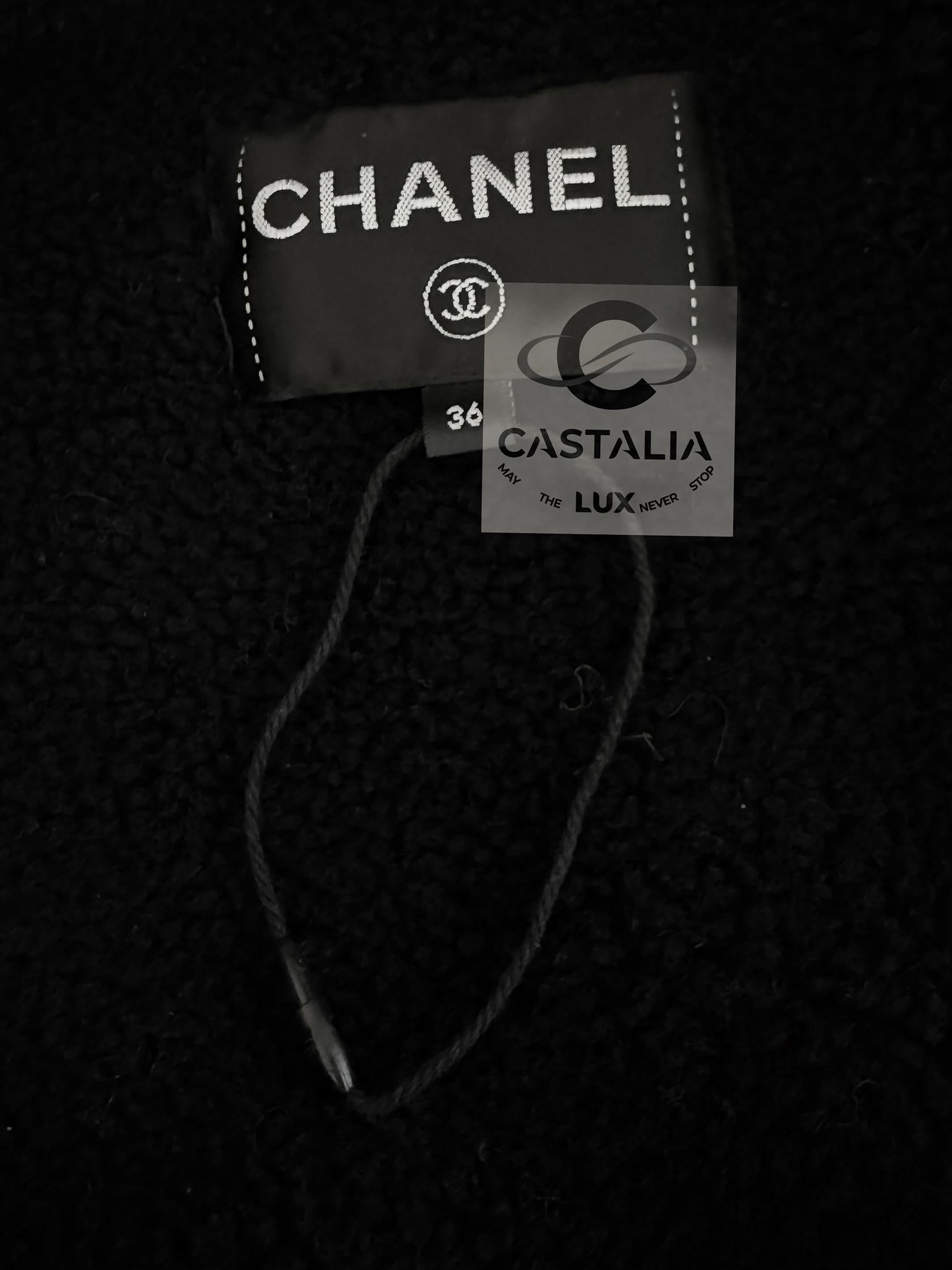 Chanel Paris / Egypt Eternal Geometry Giacca in tweed nero 36 FR in vendita 10