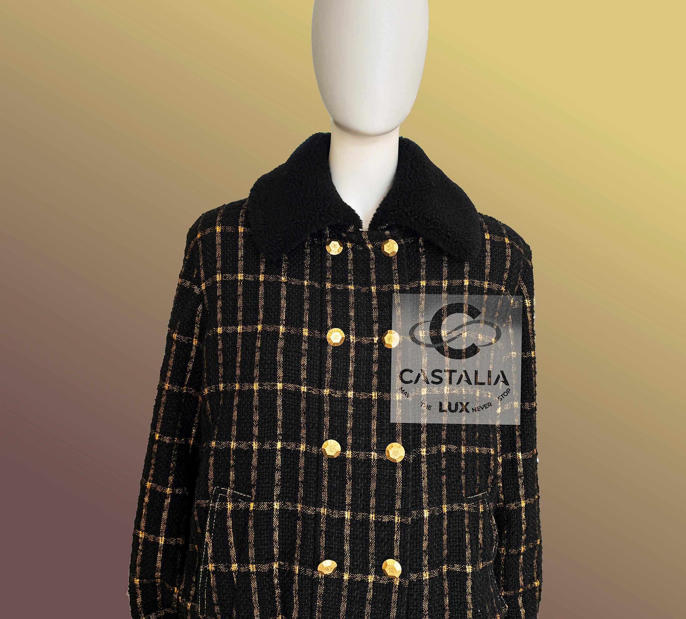 Chanel Paris / Egypt Eternal Geometry Giacca in tweed nero 36 FR in vendita 2