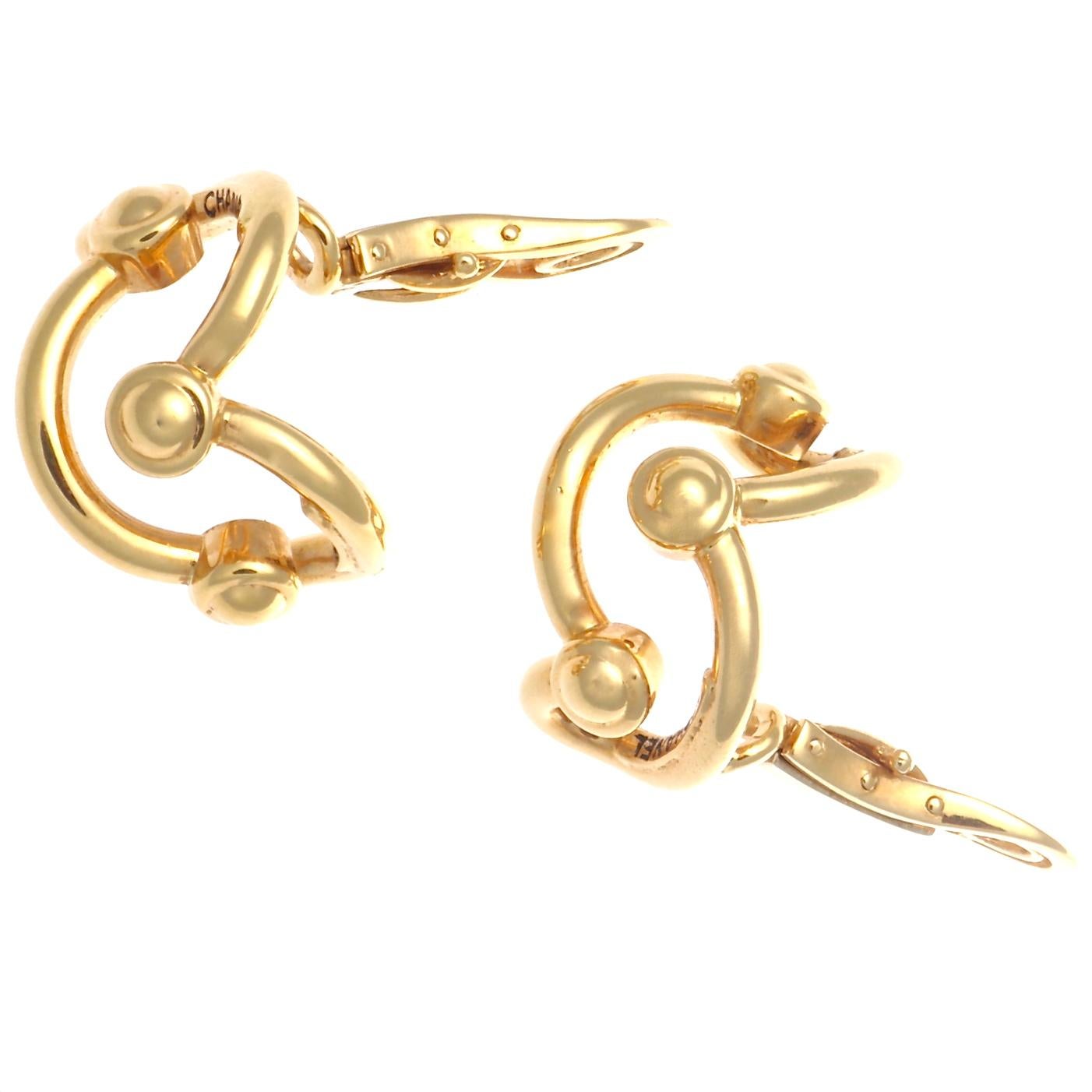 Contemporary Chanel Paris Gold Clip-On Earrings