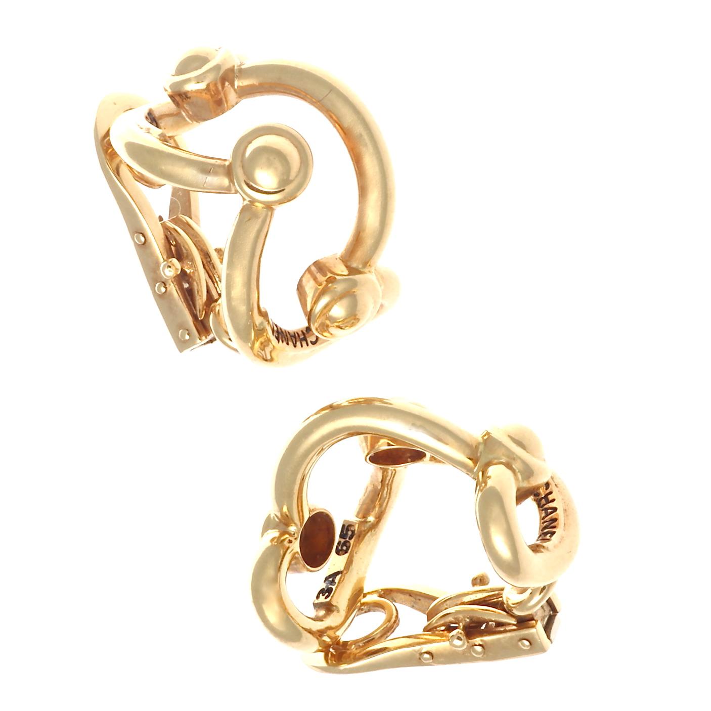 Chanel Paris Gold Clip-On Earrings In Excellent Condition In Beverly Hills, CA