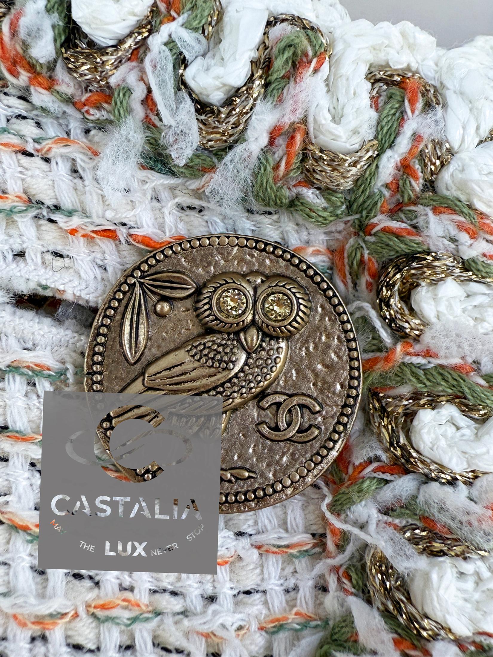 Chanel Paris / Grèce CC Hibou boutons en tweed écru 42 FR en vente 8