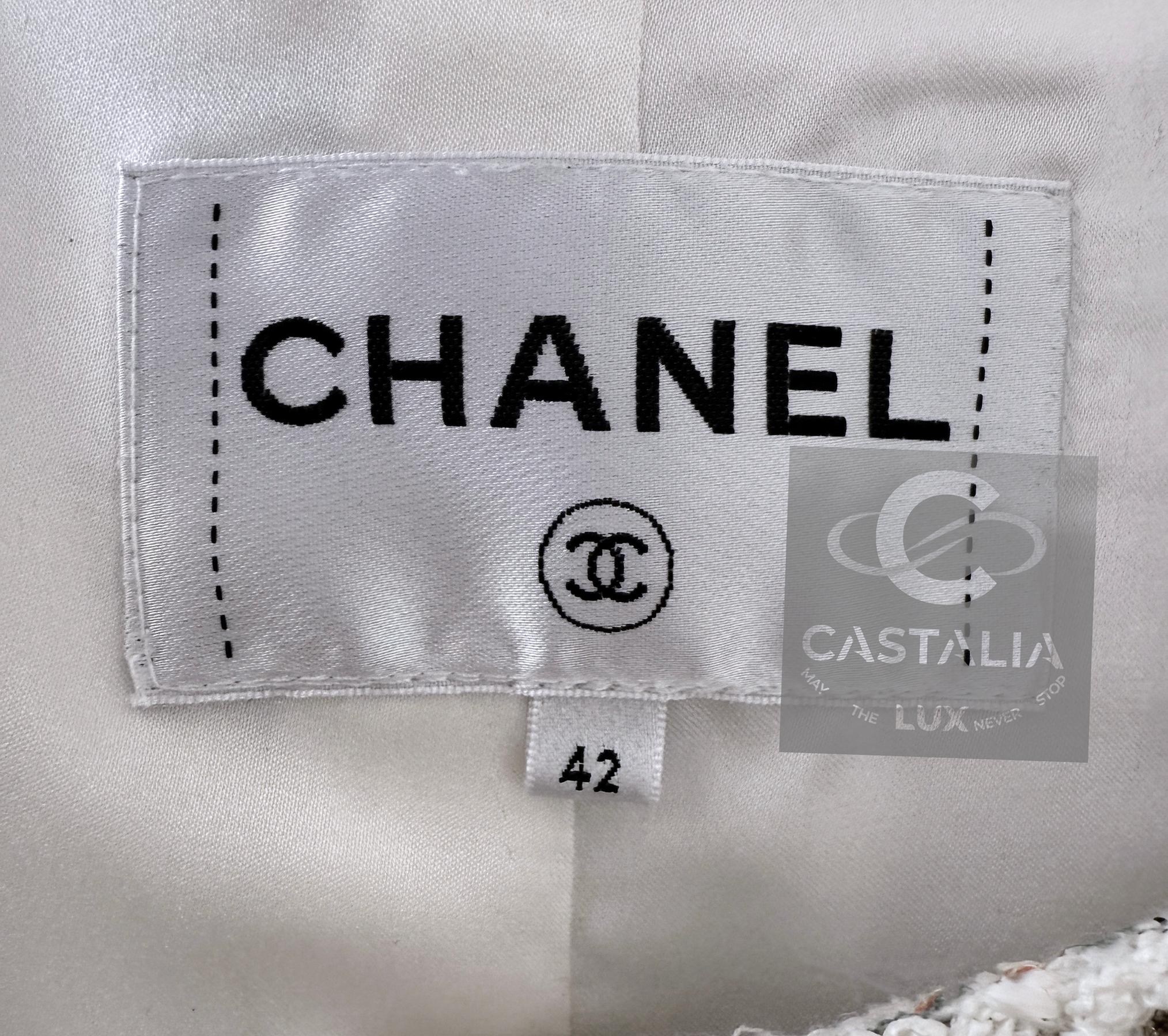 Chanel Paris / Grèce CC Hibou boutons en tweed écru 42 FR en vente 13