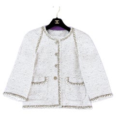 Chanel Paris / Greece CC Owl Buttons Ecru Tweed Jacket 42 FR
