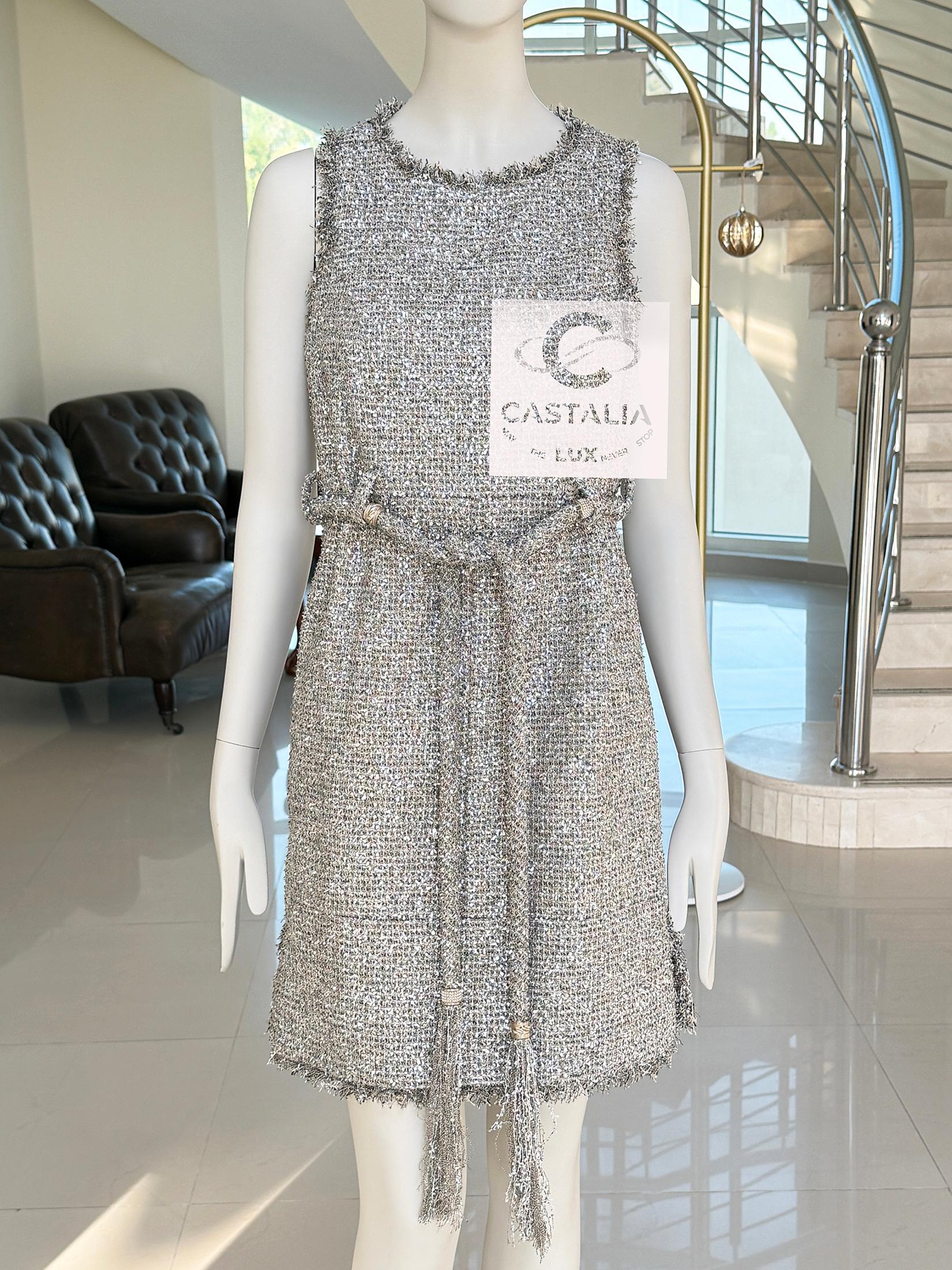 Chanel Paris / Greece Jewel Belt Tweed Dress 36 FR en venta 1