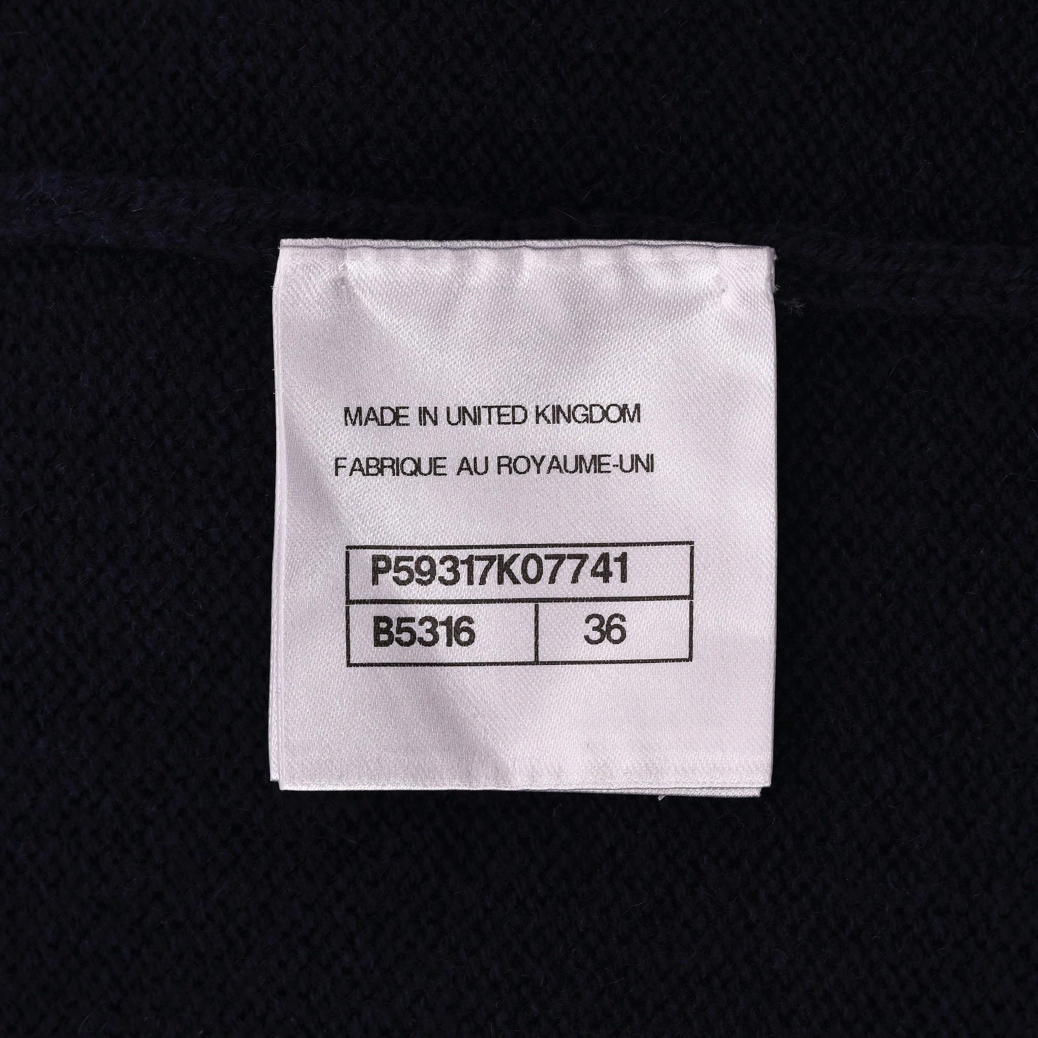 Chanel Paris - Hamburg Cashmere Cardigan For Sale 3