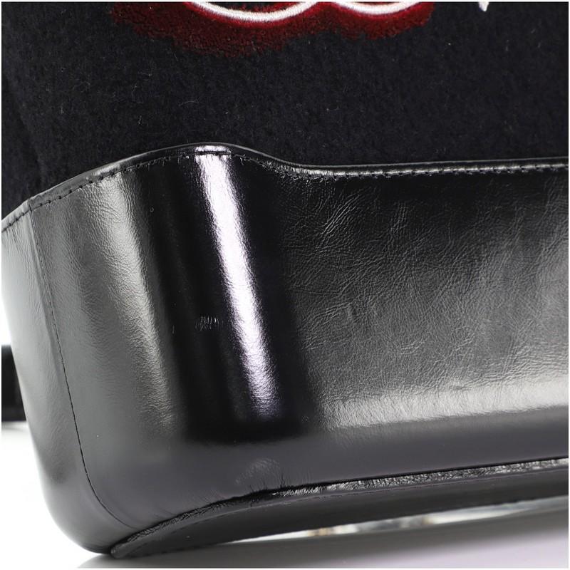 Chanel Paris-Hamburg Gabrielle Hobo Bestickte Wolle und Kalbsleder Medium 1